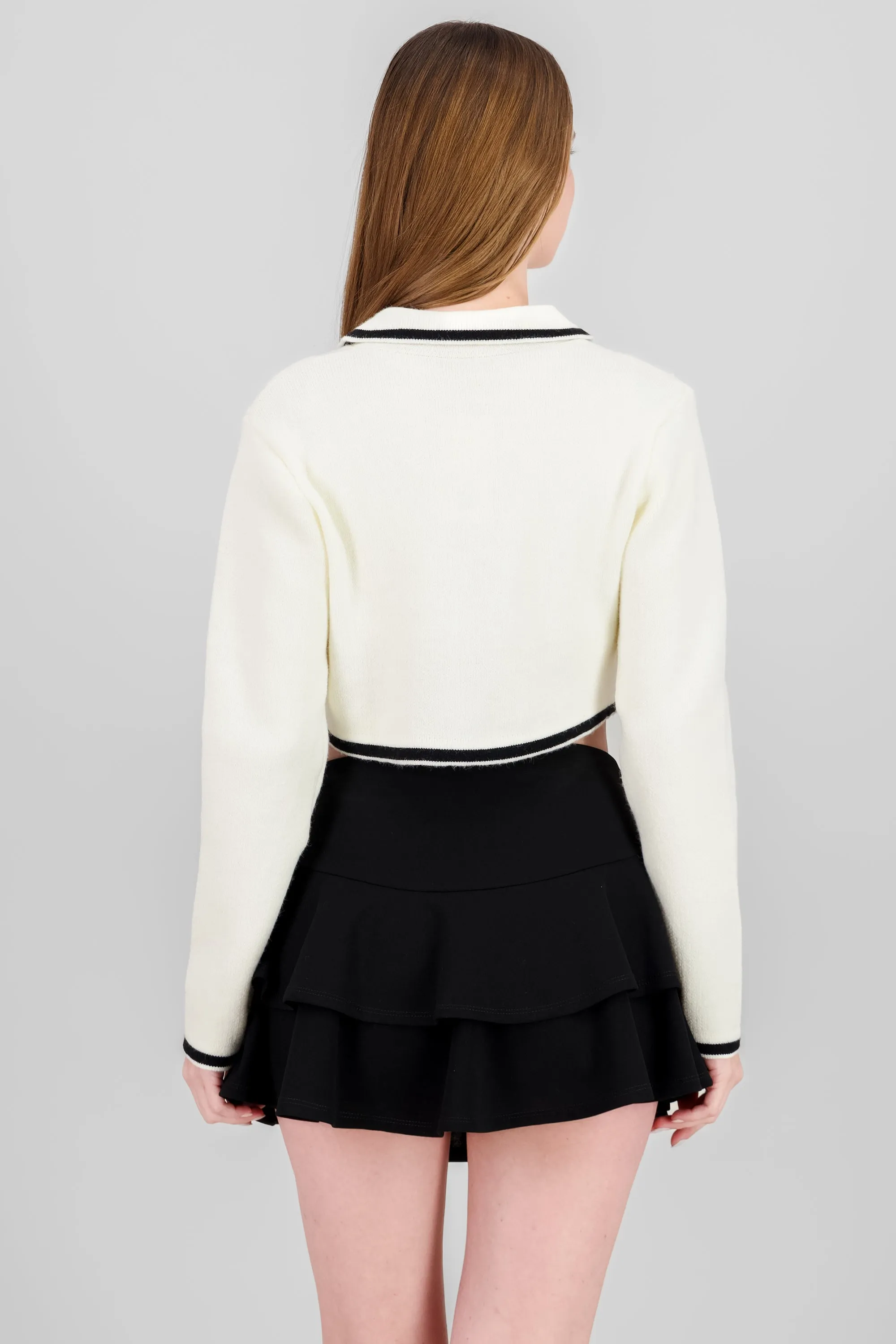 Sueter corto contraste sold by Shasa product image thumbnail 4