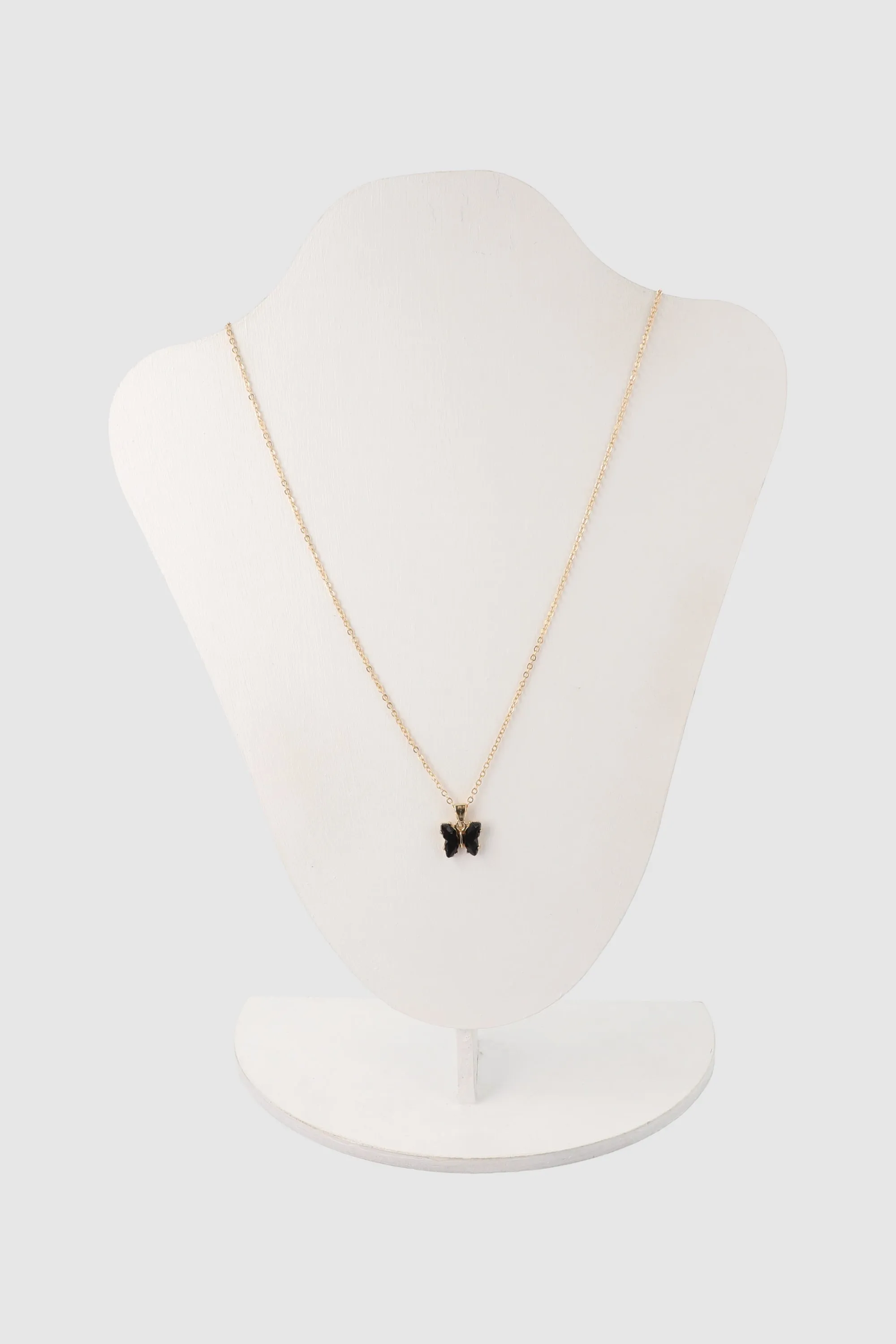 COLLAR MARIPOSA CRISTAL sold by Shasa