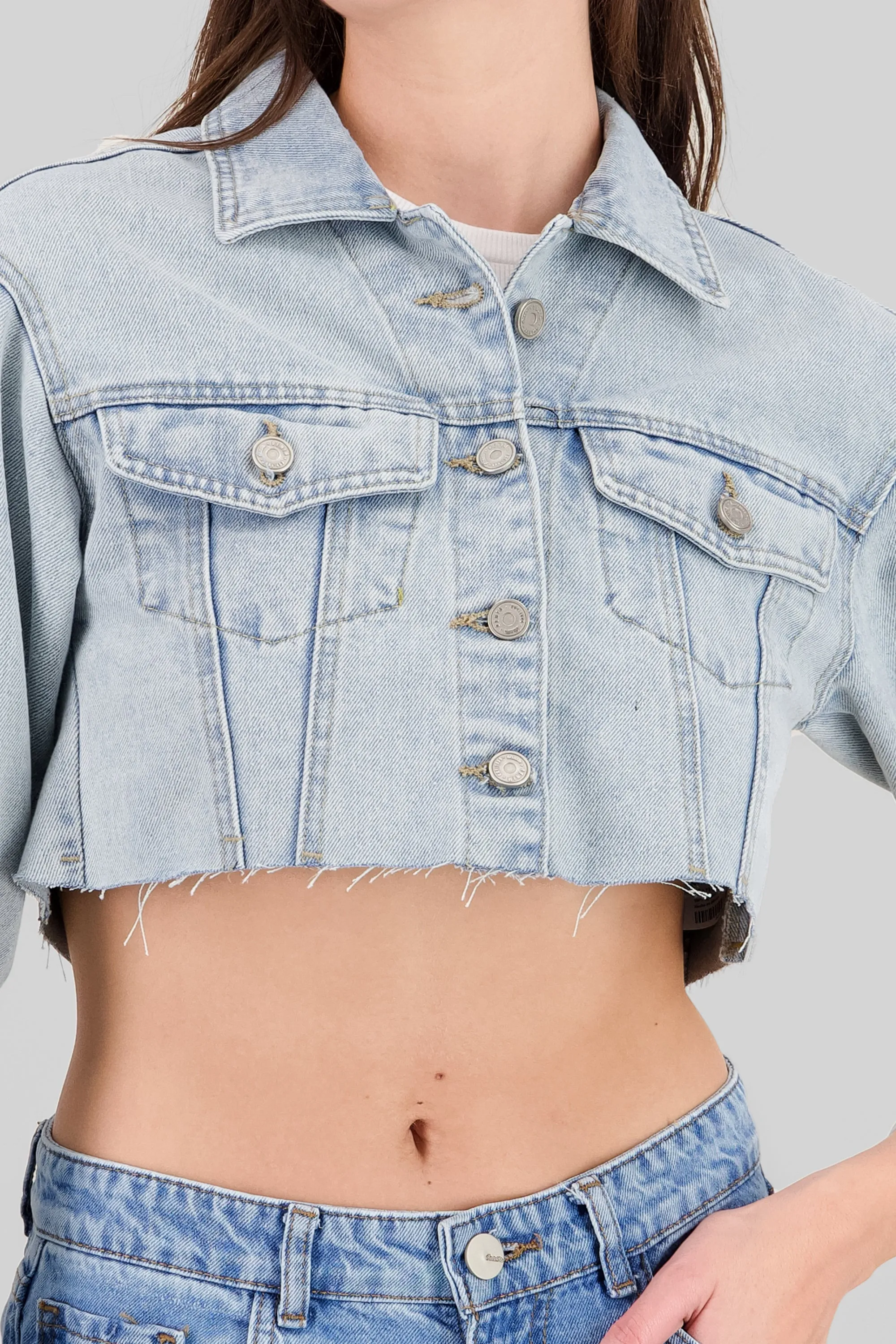 Chamarra trucker oversize destrucción sold by Shasa product image thumbnail 5