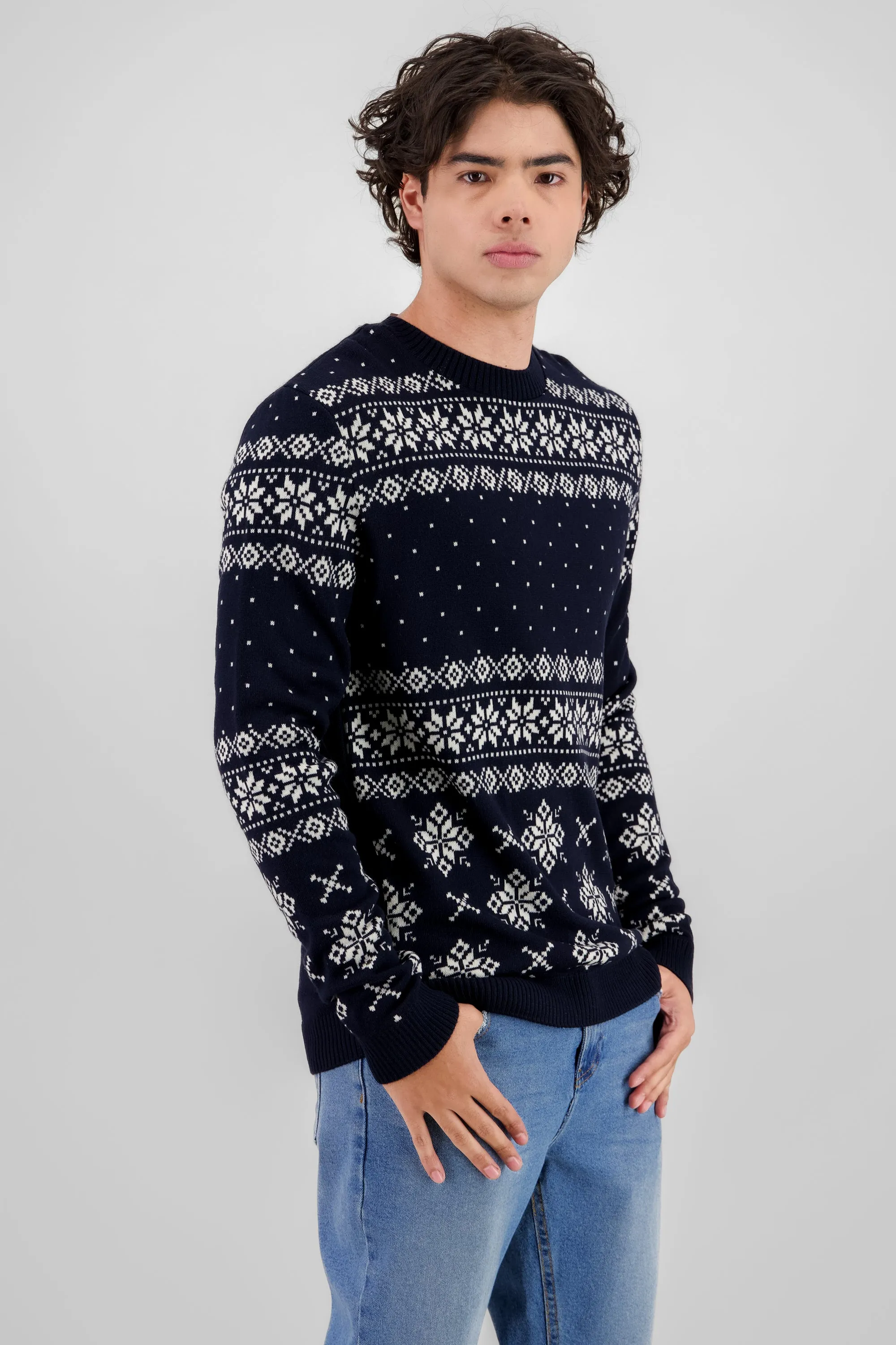 Sueter navideño dots sold by Shasa product image thumbnail 3