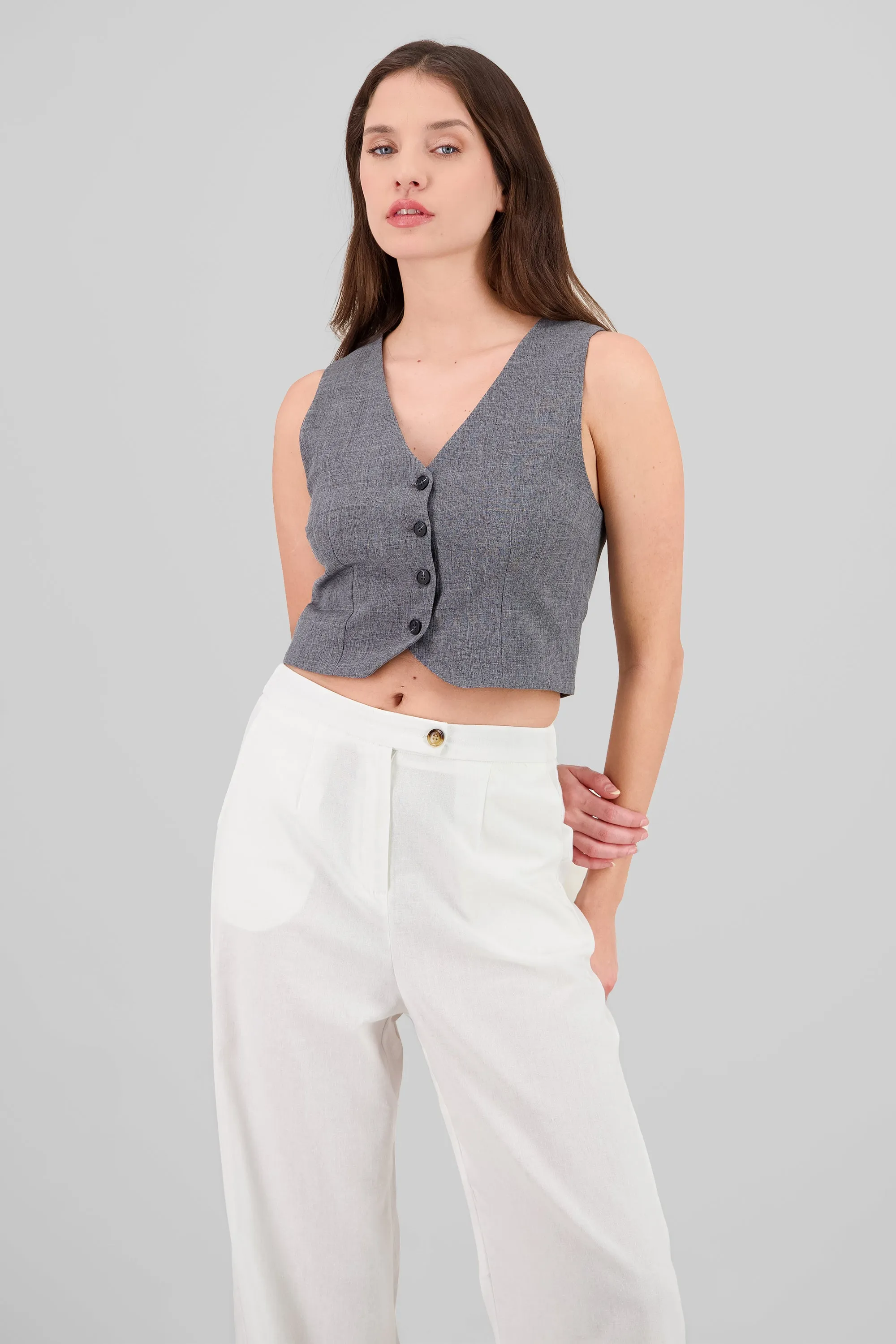 Chaleco crop sastreado sold by Shasa