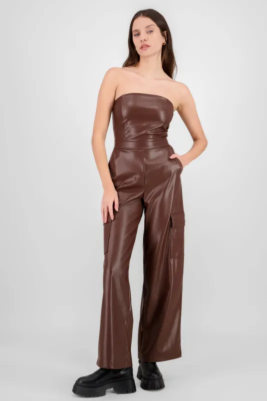 Jumpsuit cargo liso sold by Shasa