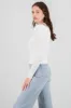 Sueter con textura de tacto suave sold by Shasa