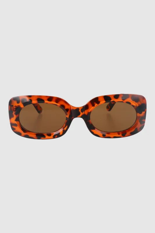 Lentes de sol sold by Shasa