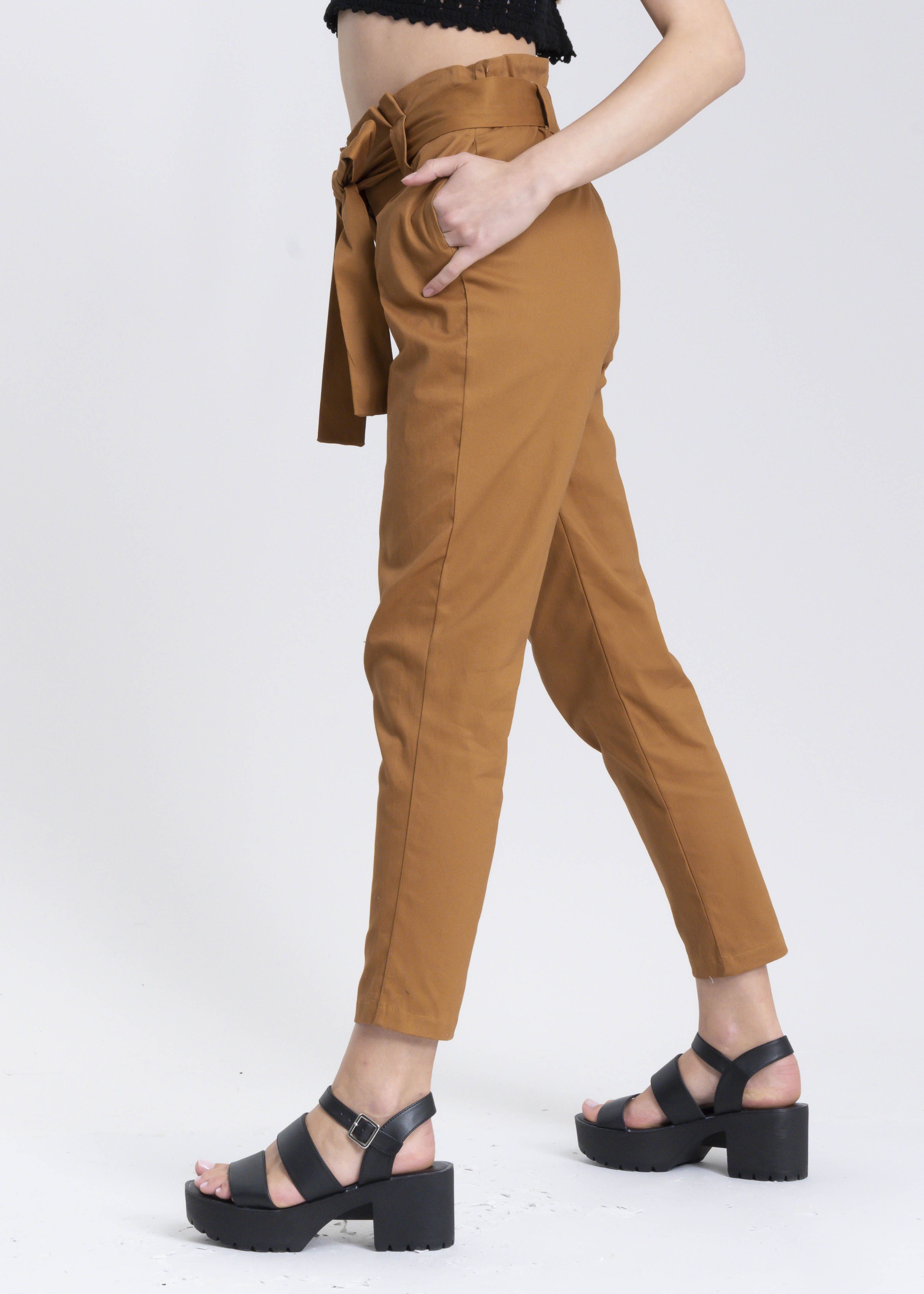 Pantalón paper bag cintura alta cinturón sold by Shasa product image thumbnail 5