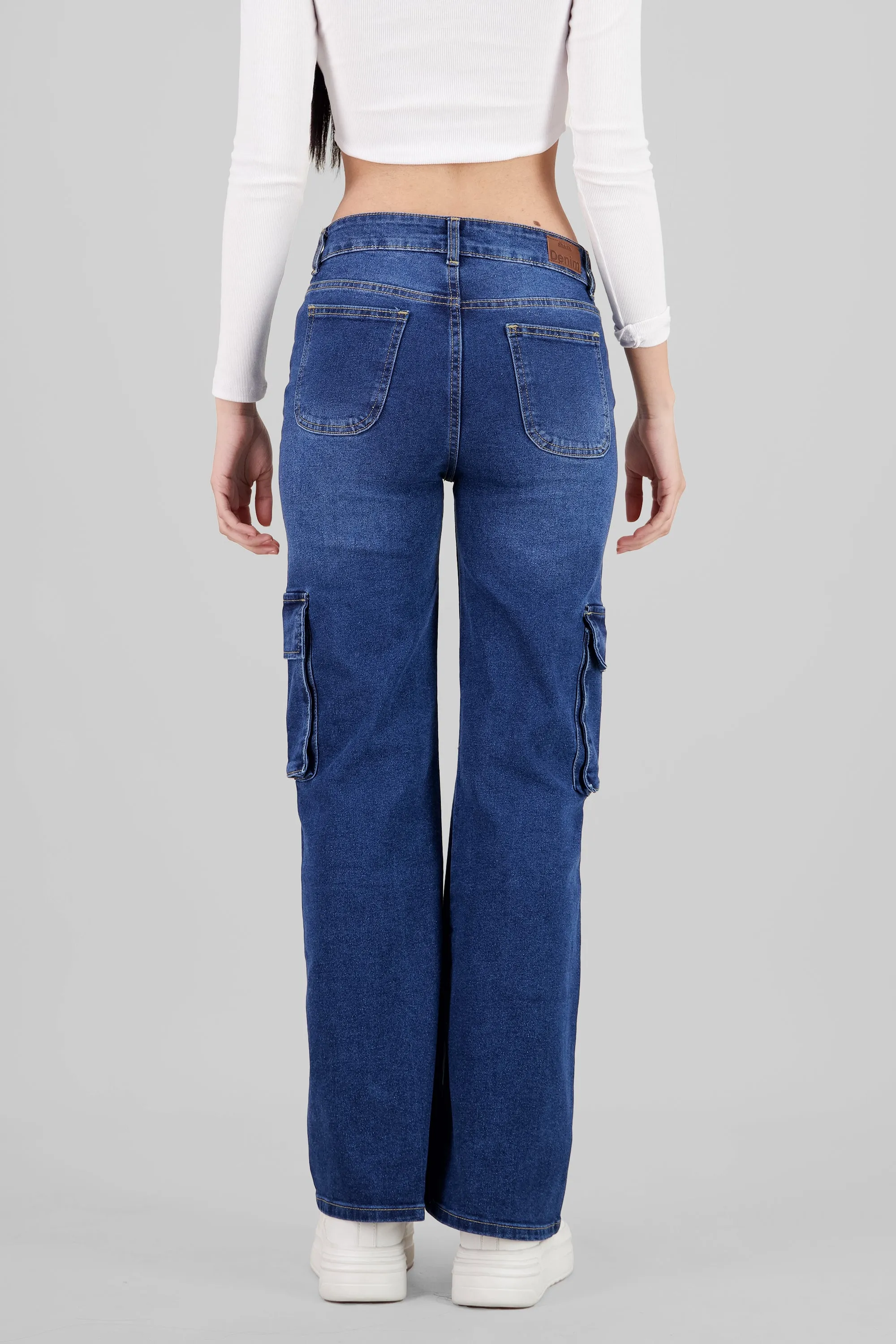 Jeans cargo 4 bolsas asimétrico sold by Shasa product image thumbnail 4