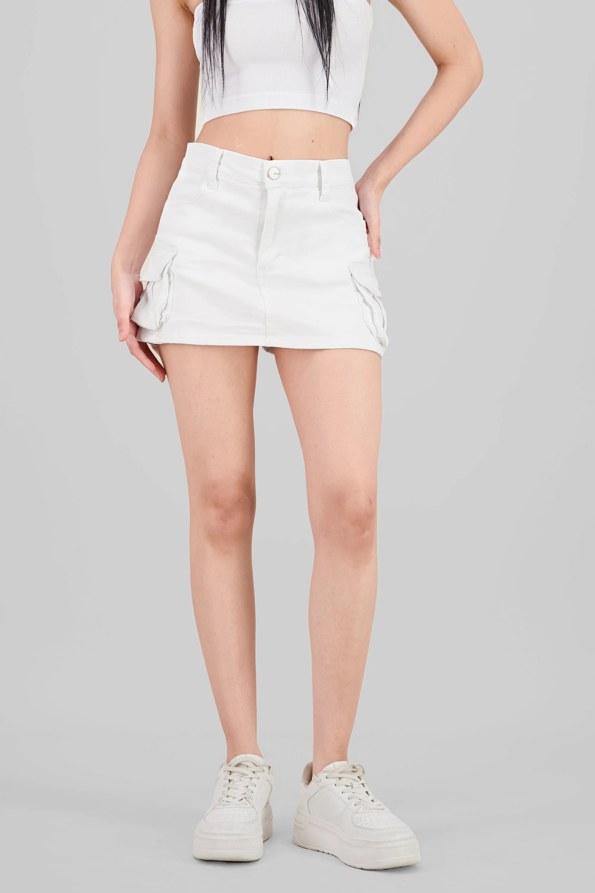 Falda short cargo 2 bolsas parche sold by Shasa product image thumbnail 2