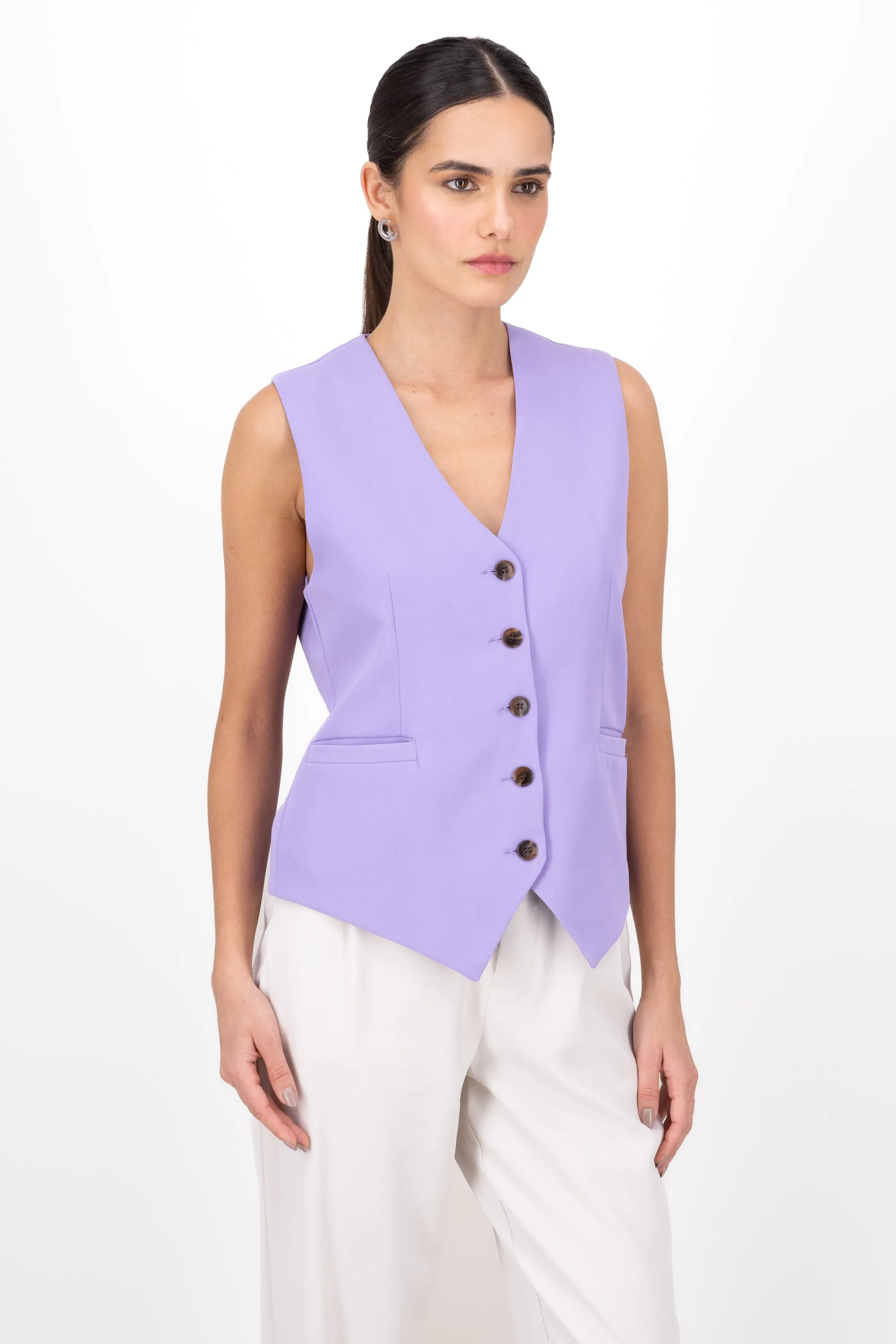 Chaleco Corto Sastreado sold by Shasa