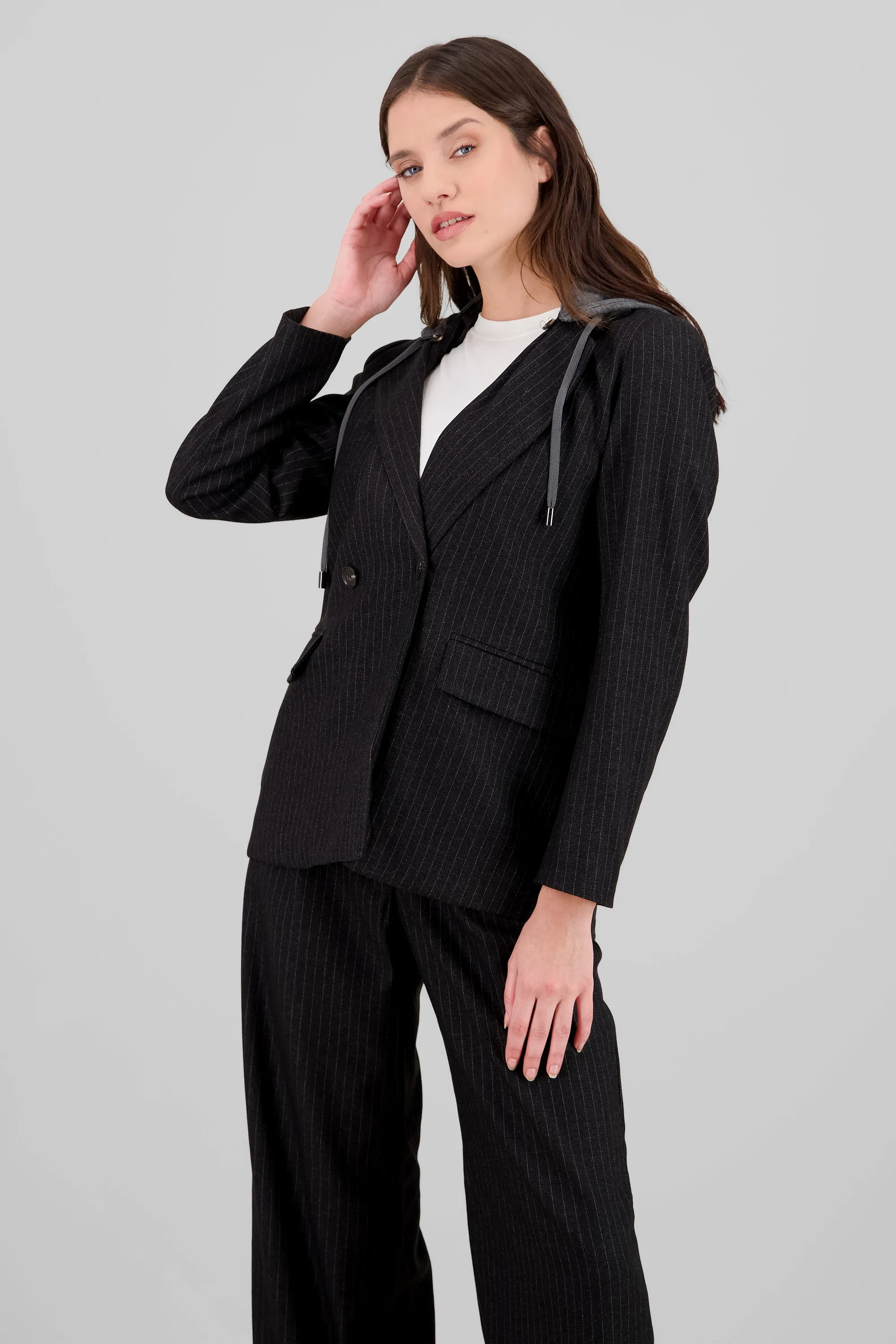 Saco over detalle gorro sold by Shasa product image thumbnail 2