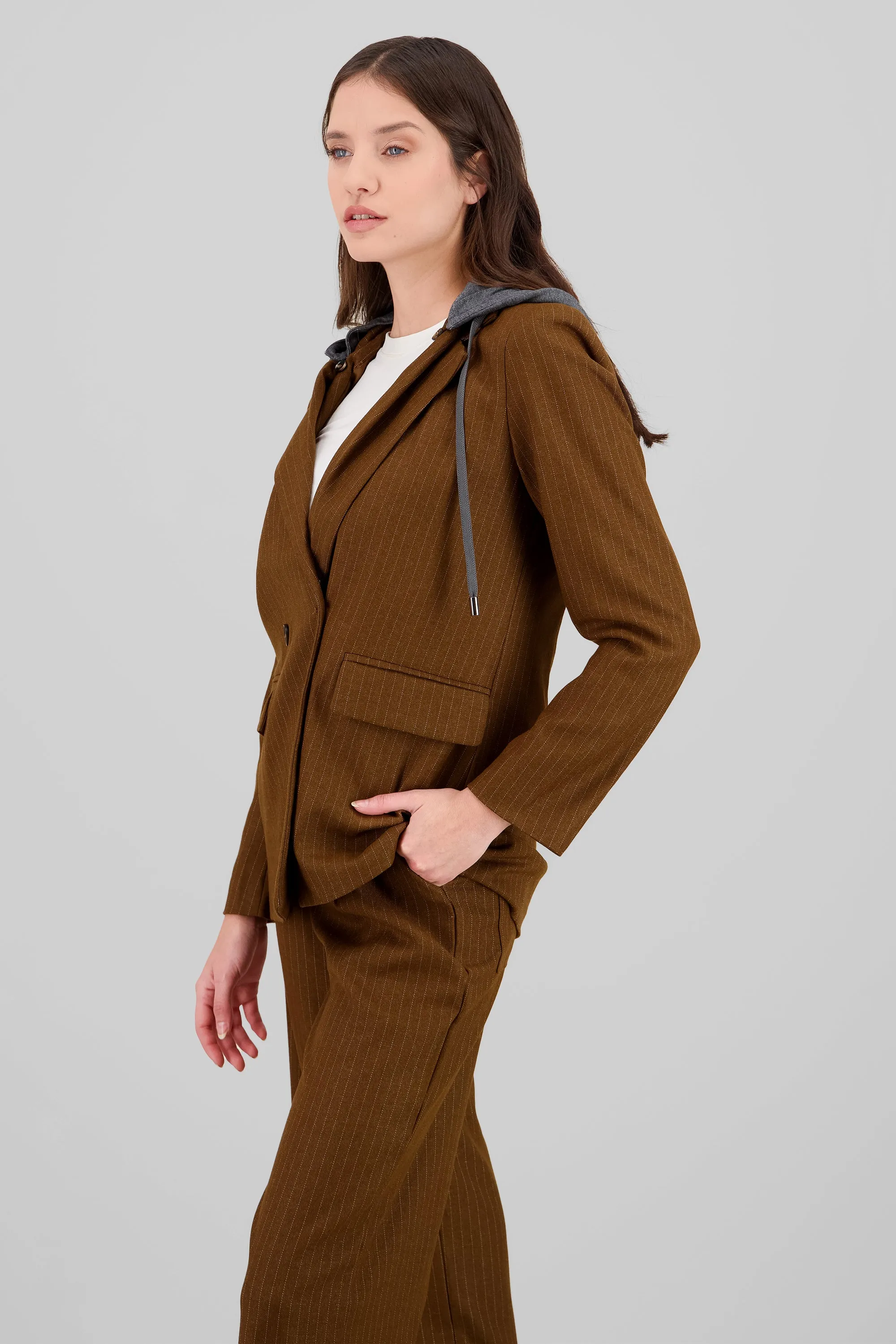 Saco over detalle gorro sold by Shasa product image thumbnail 3