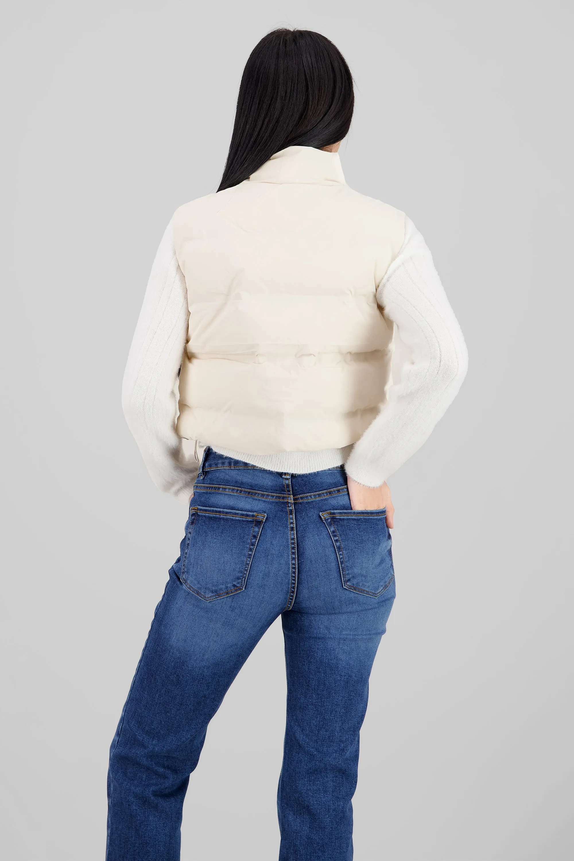 Chaleco corto capitonado liso sold by Shasa product image thumbnail 4