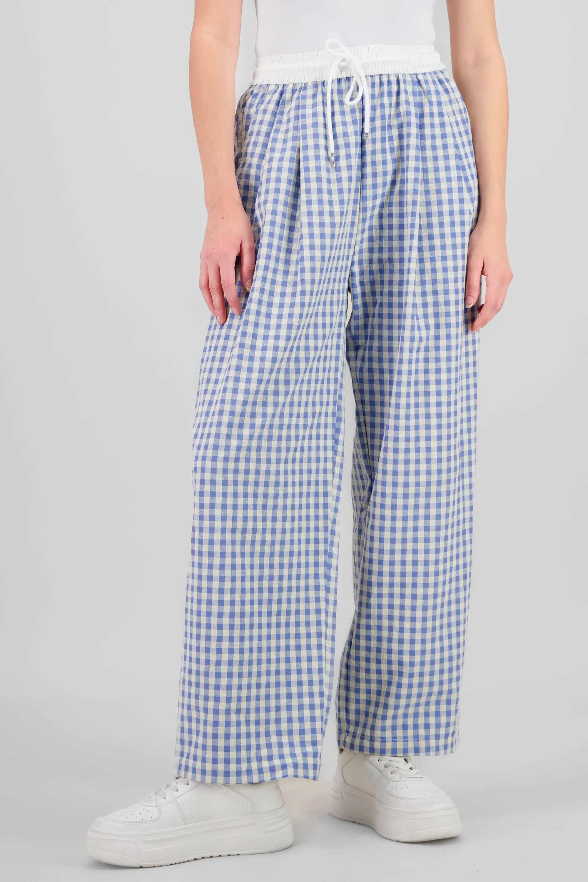 Pantalon recto mini cuadros sold by Shasa product image thumbnail 2