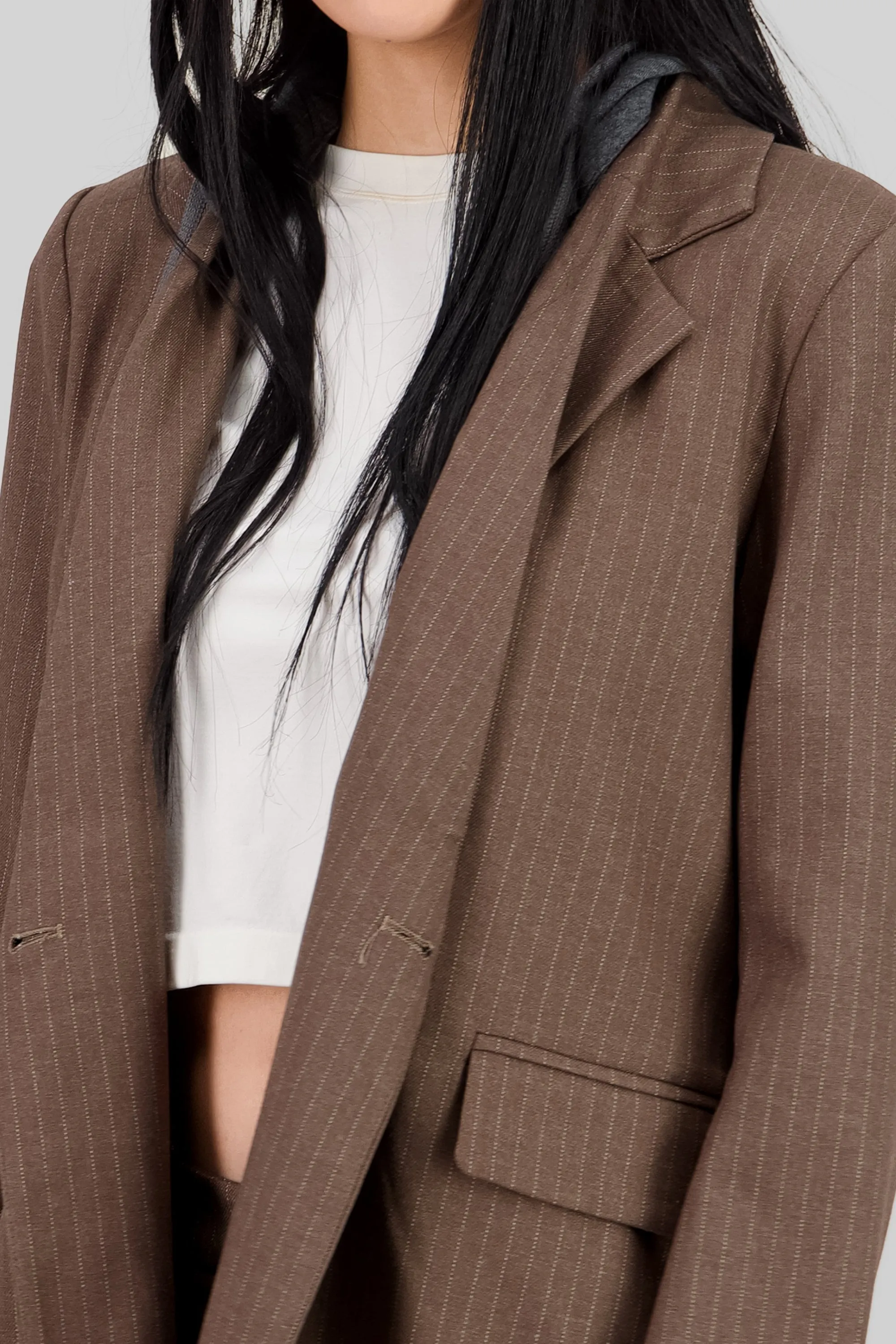 Saco over detalle gorro sold by Shasa product image thumbnail 5