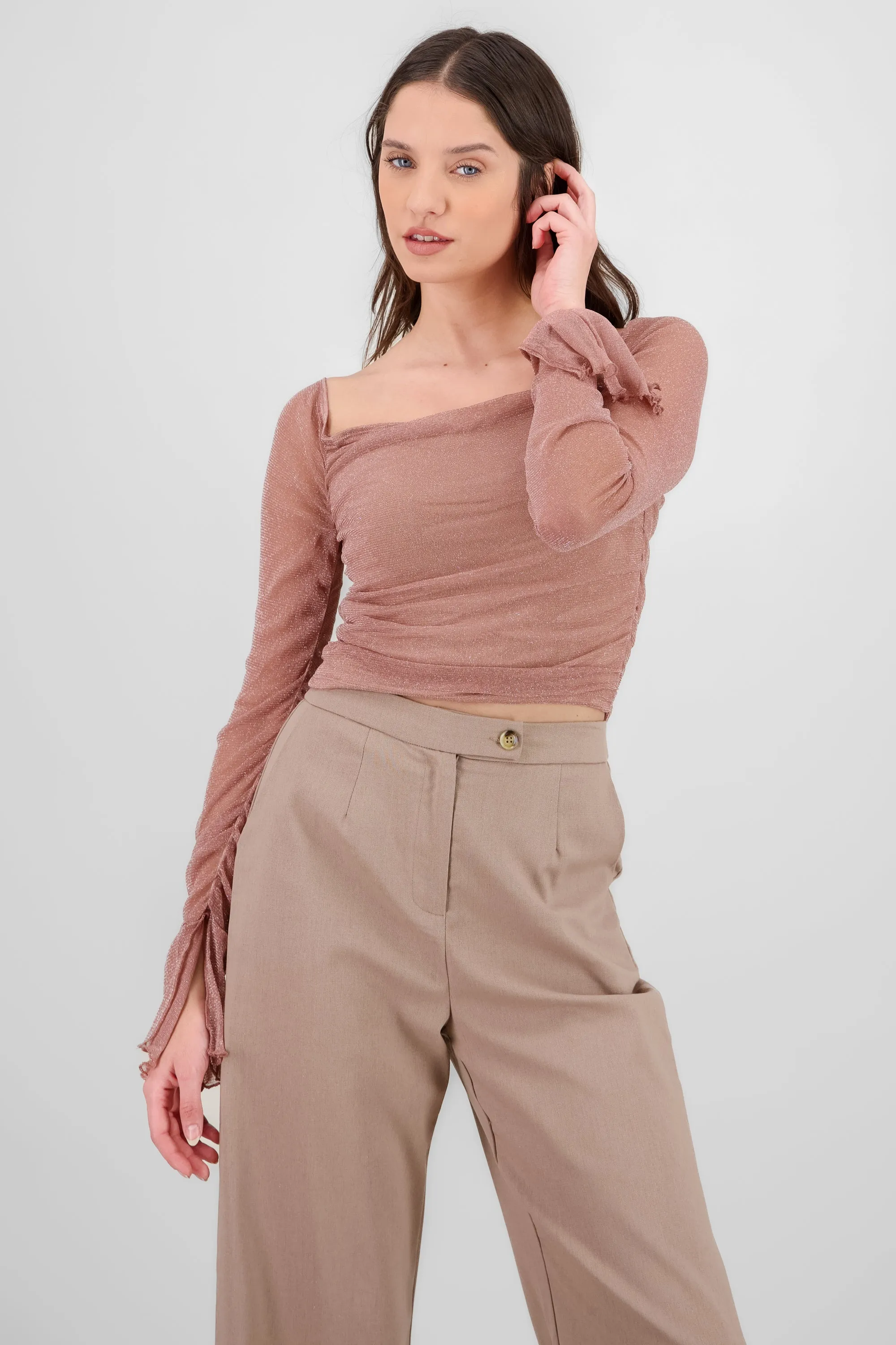 Blusa drapeados con brillos sold by Shasa