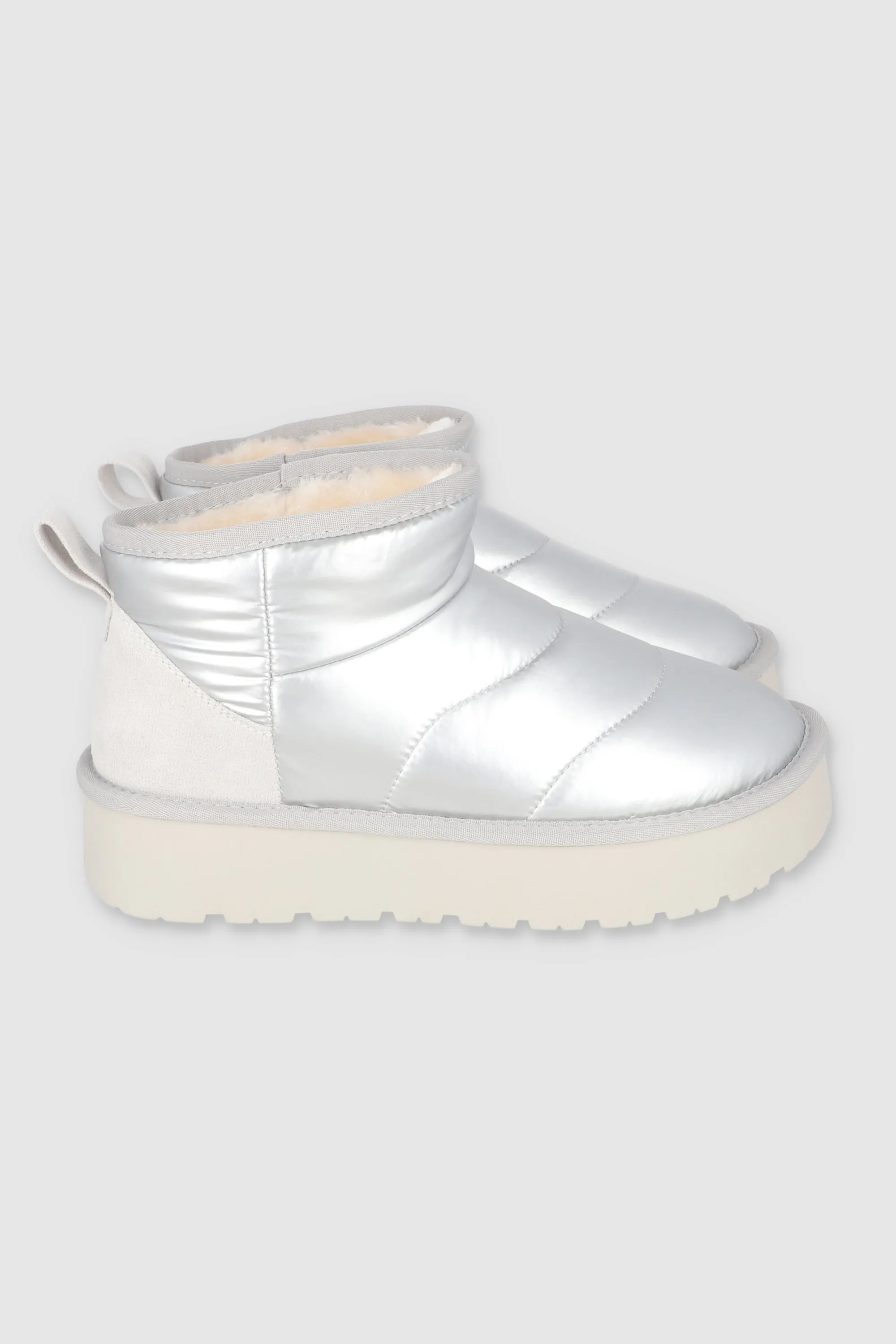 Bota invierno puffy capitonada sold by Shasa product image thumbnail 4