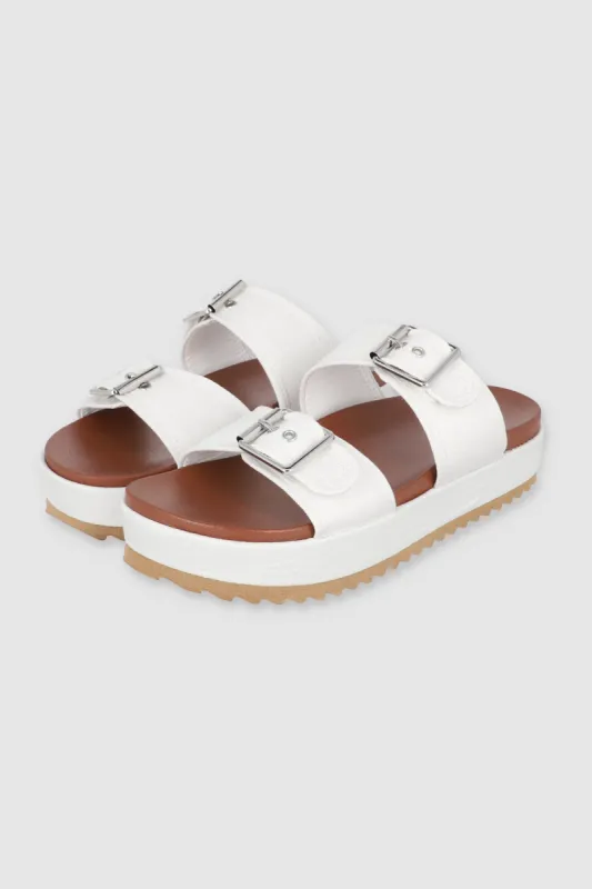 Sandalia plataforma dos hebillas sold by Shasa