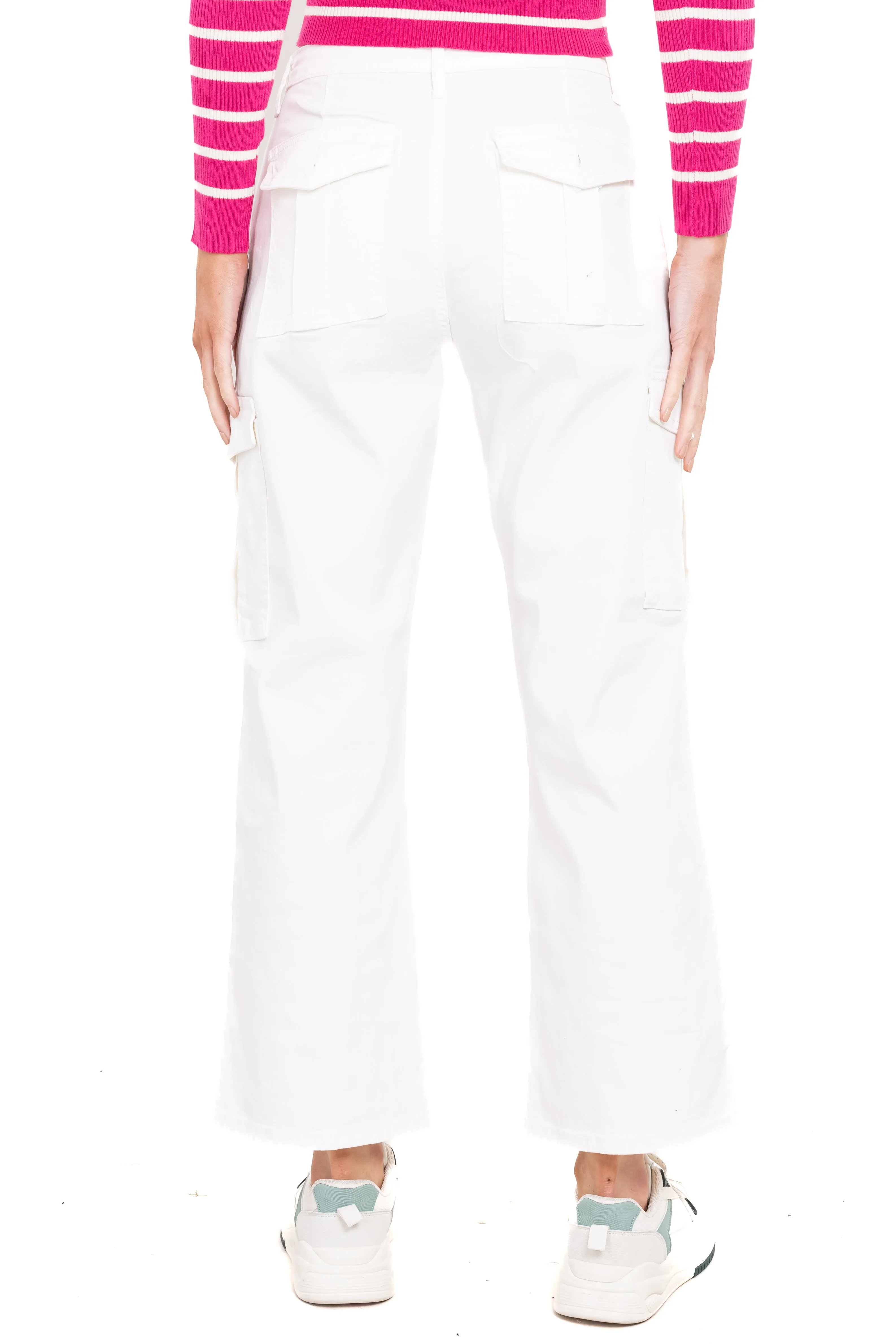 Pantalón recto bolsos cargo sold by Shasa product image thumbnail 4