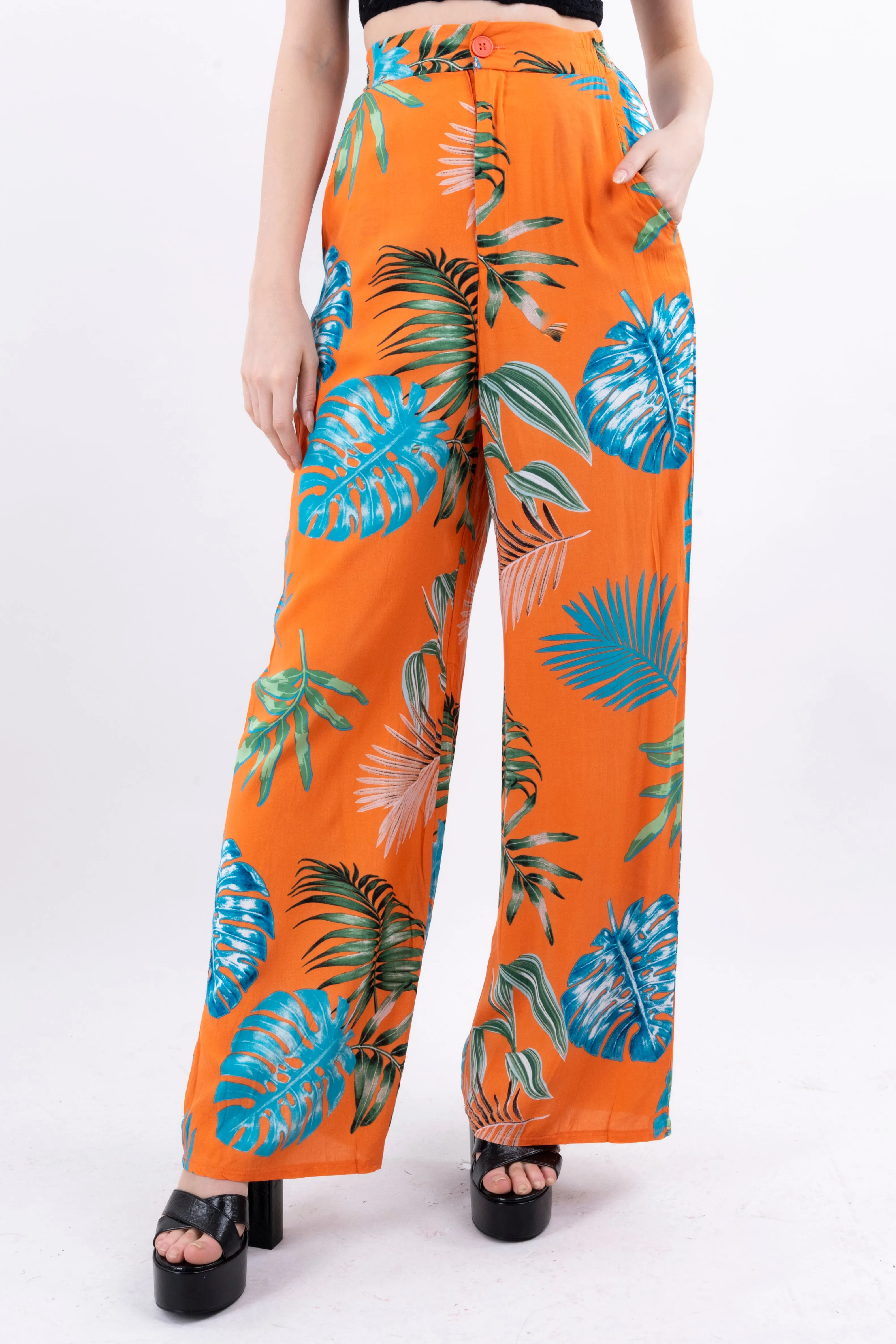 Pantalón wide leg estampado tropical sold by Shasa