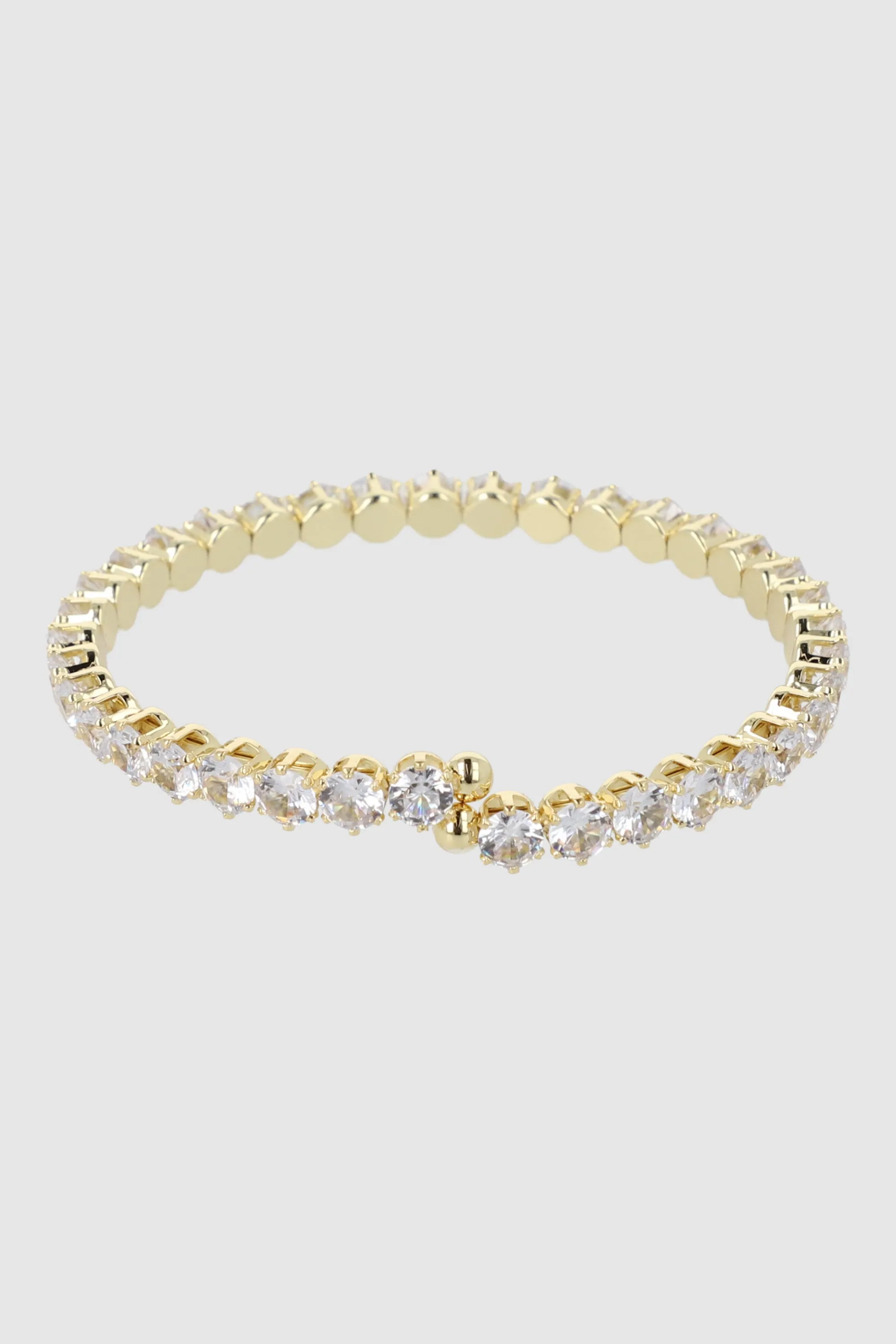 Cuff brillos sold by Shasa