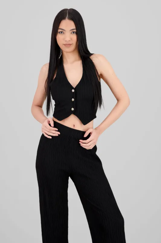 Top halter botones textura sold by Shasa