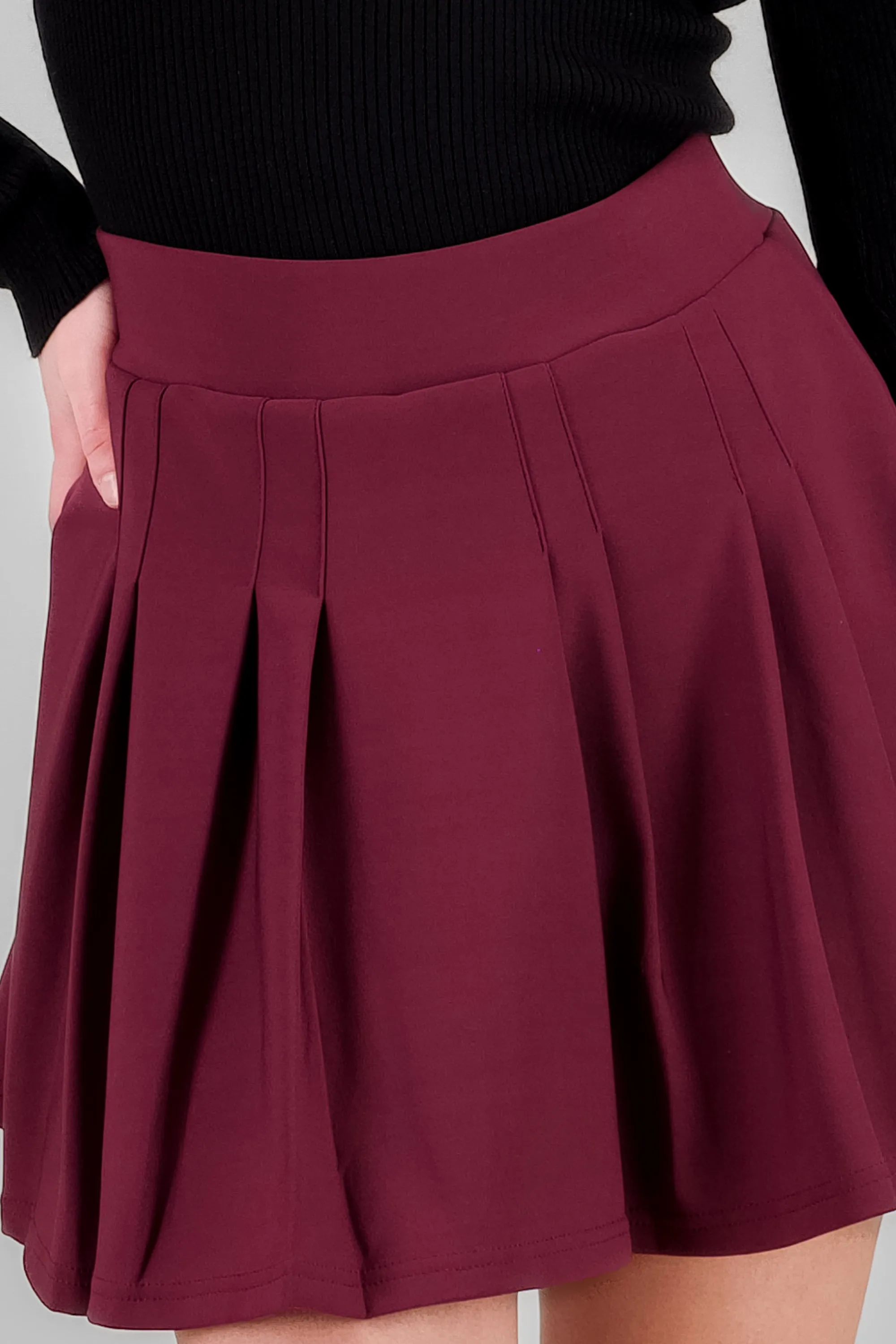 Falda tableada mini sold by Shasa product image thumbnail 5