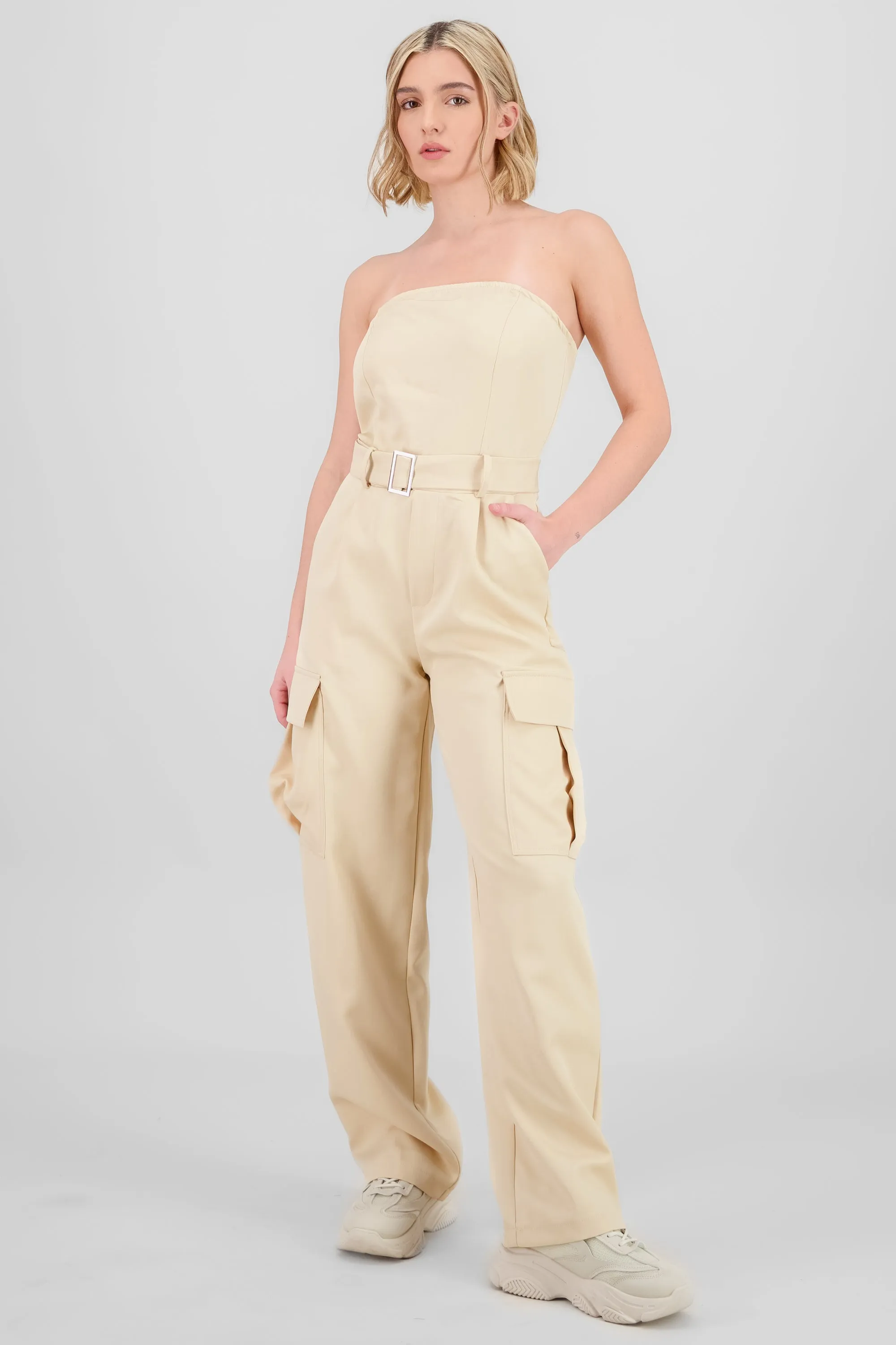 Jumpsuit cargo sold by Shasa