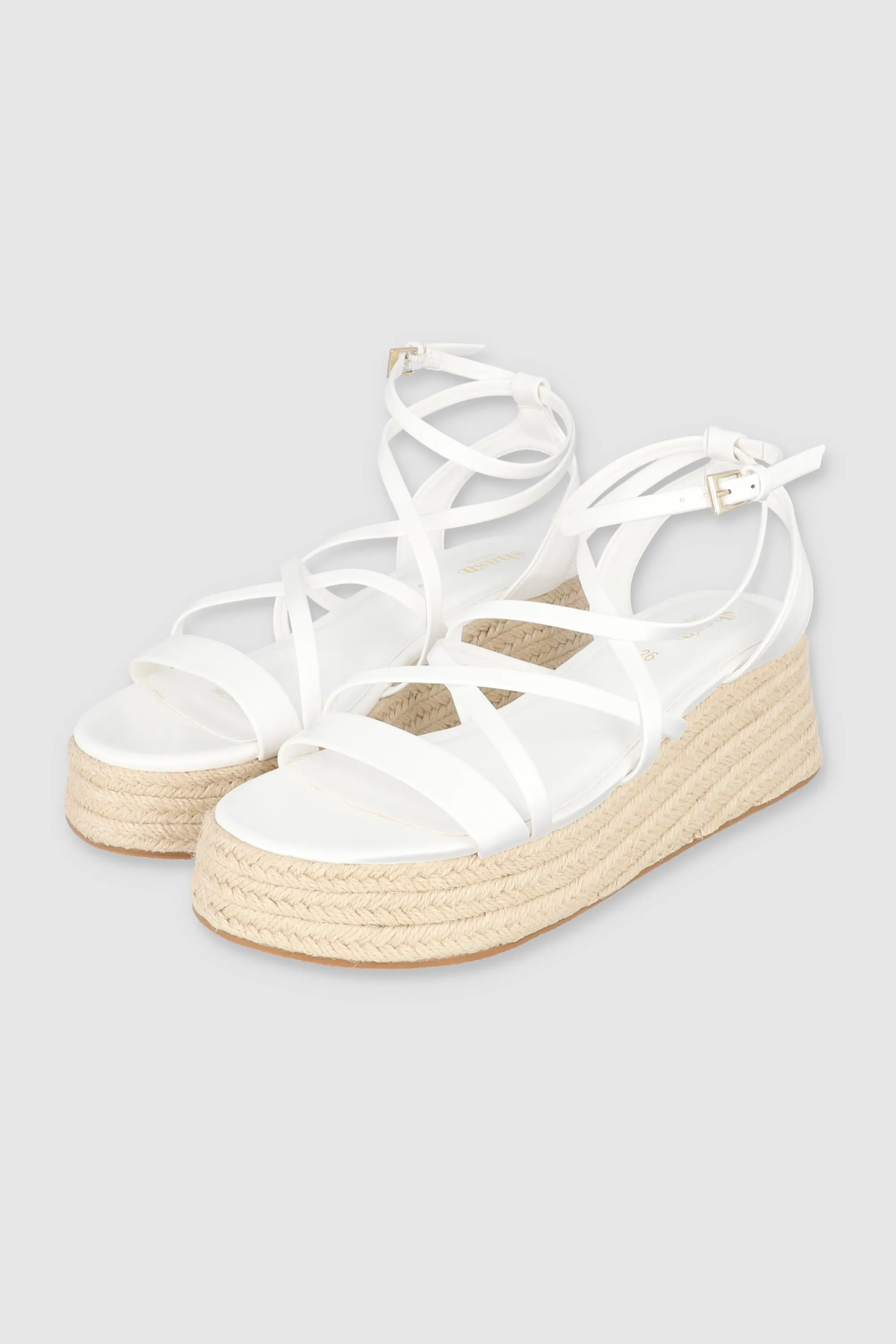 Cuña Yute Laceup sold by Shasa