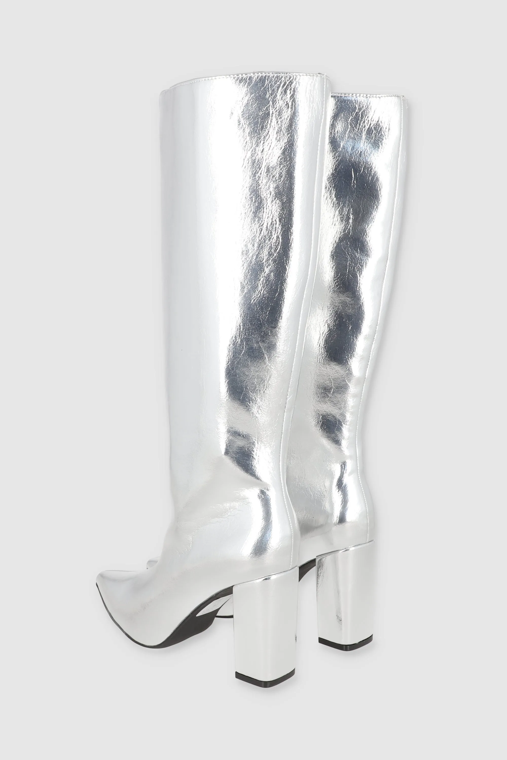 Bota larga estructurada sold by Shasa product image thumbnail 5