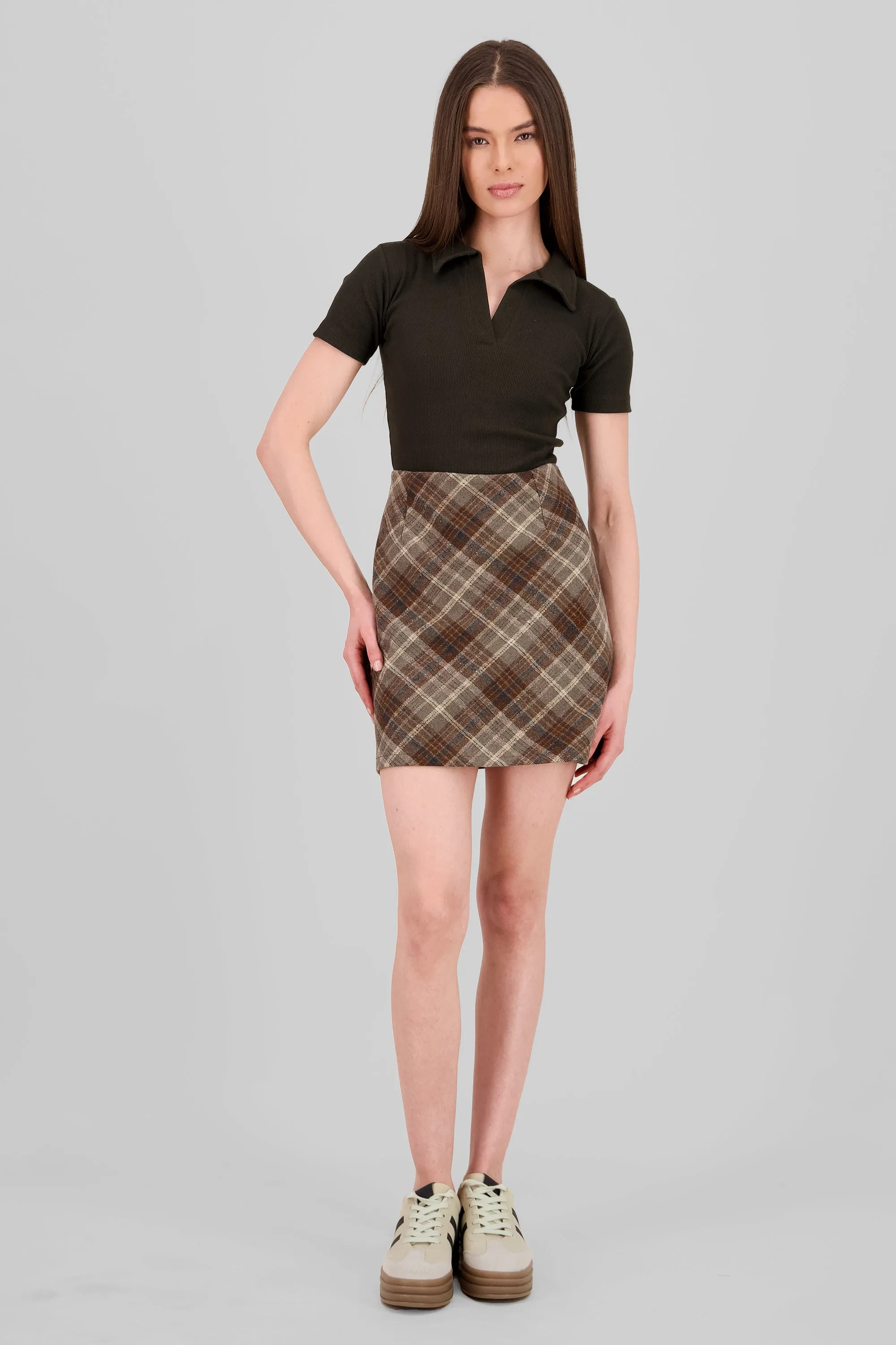 Mini falda cuadros sold by Shasa