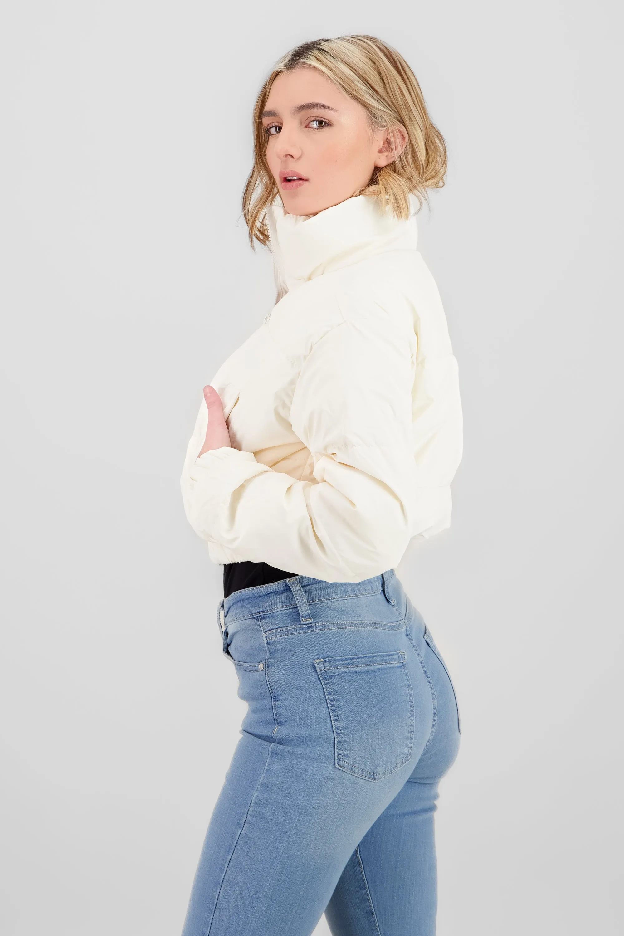 Chamarra corta efecto puffer sold by Shasa product image thumbnail 3