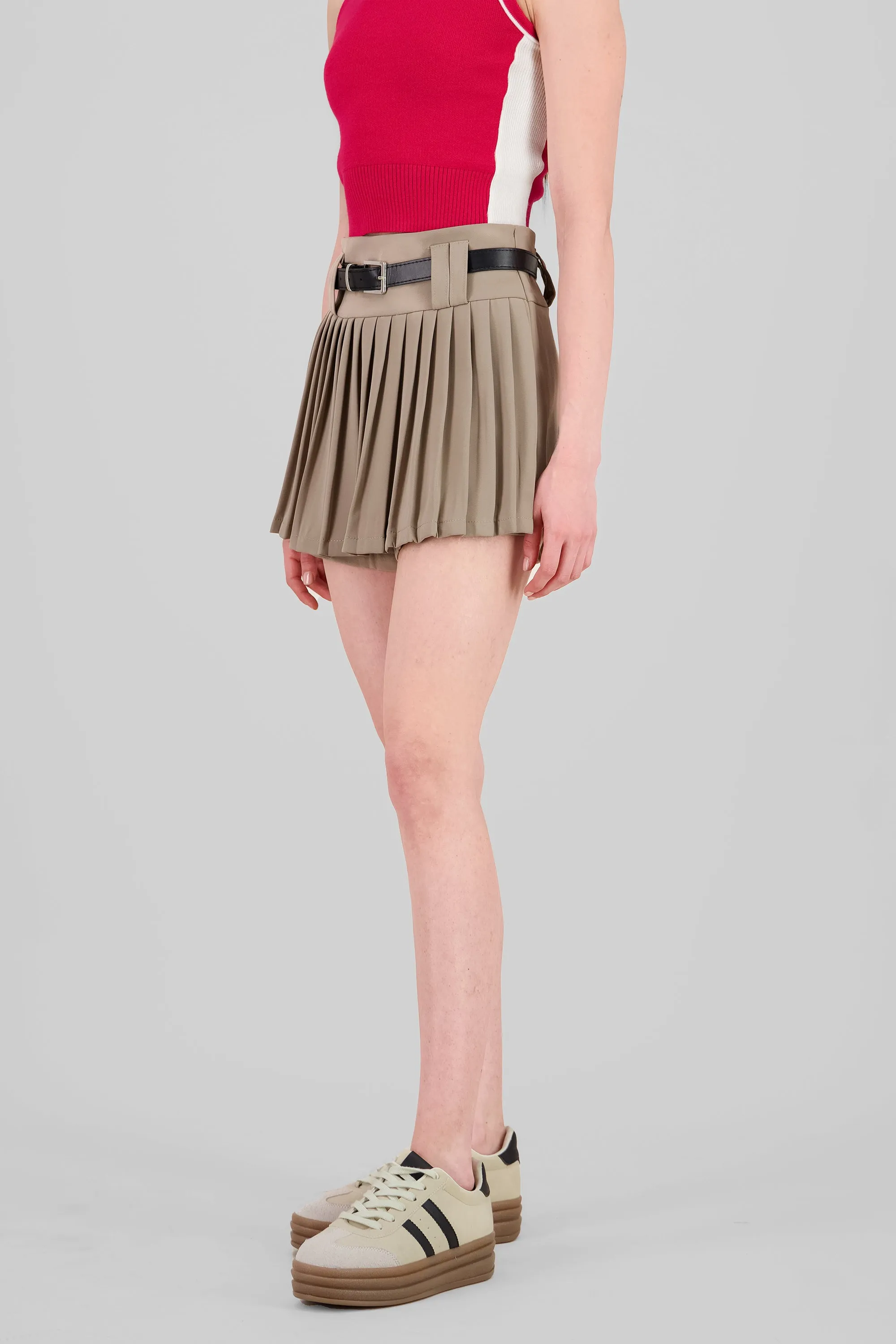 Mini falda tableada con cinturon sold by Shasa product image thumbnail 3