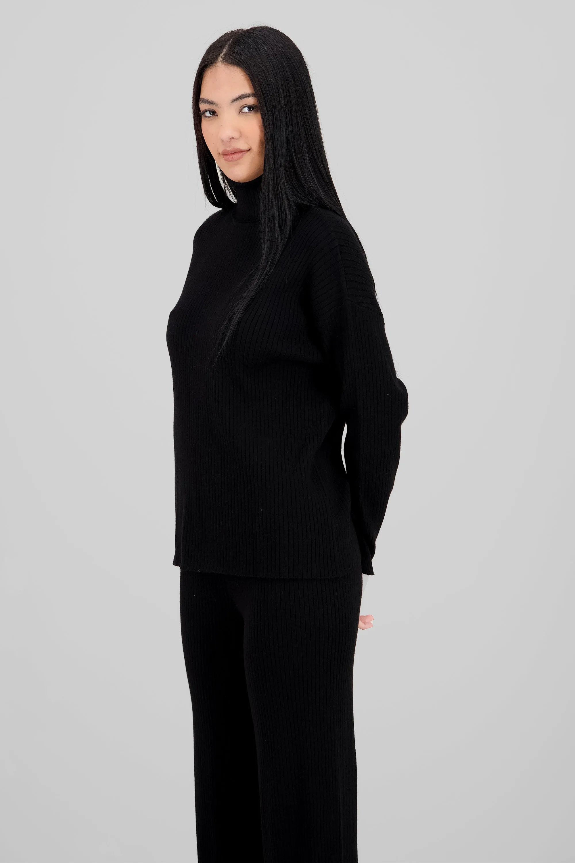 Sueter tejido oversized sold by Shasa product image thumbnail 3