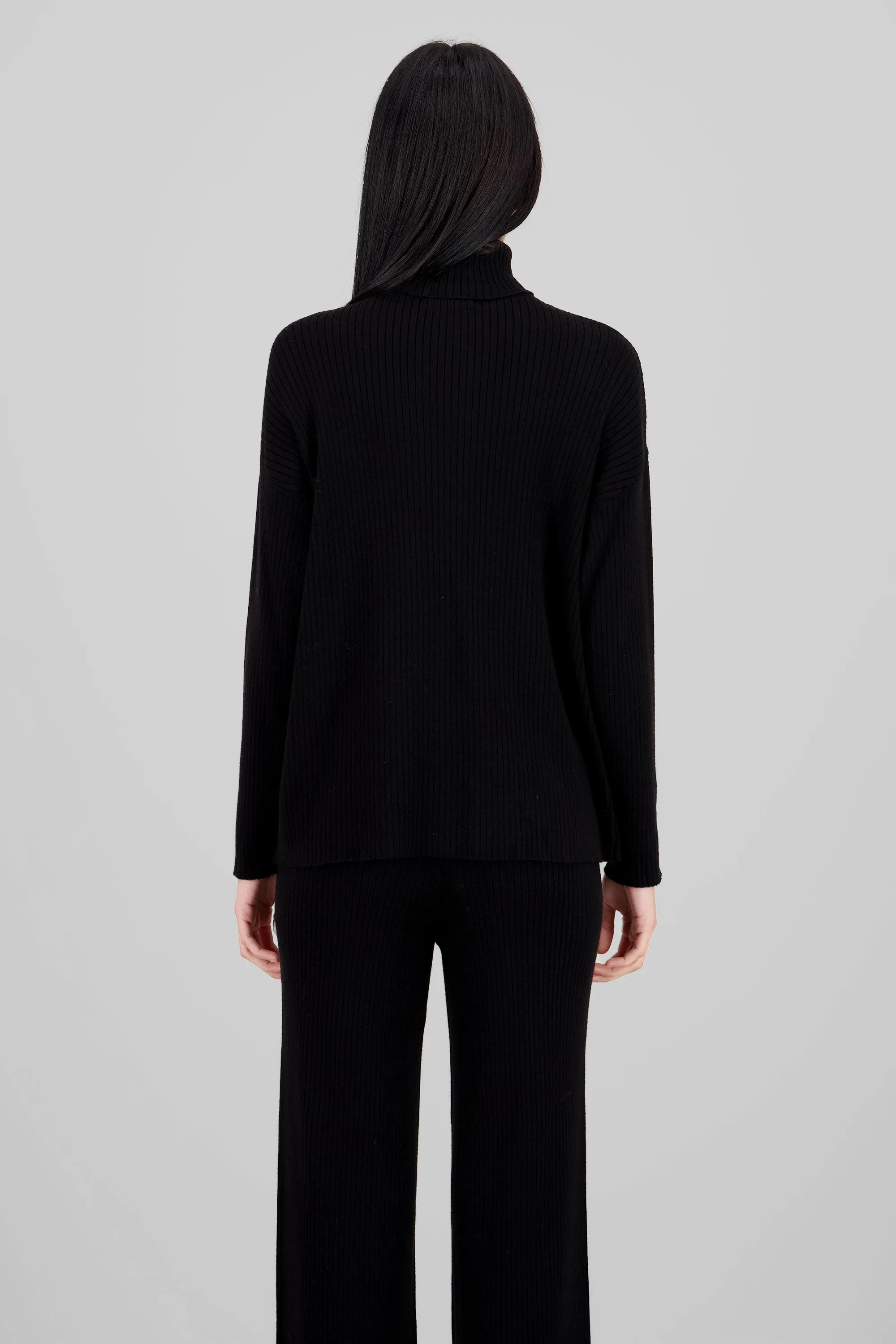 Sueter tejido oversized sold by Shasa product image thumbnail 4