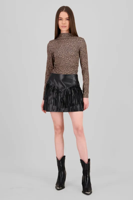 Falda con flecos lisa sold by Shasa