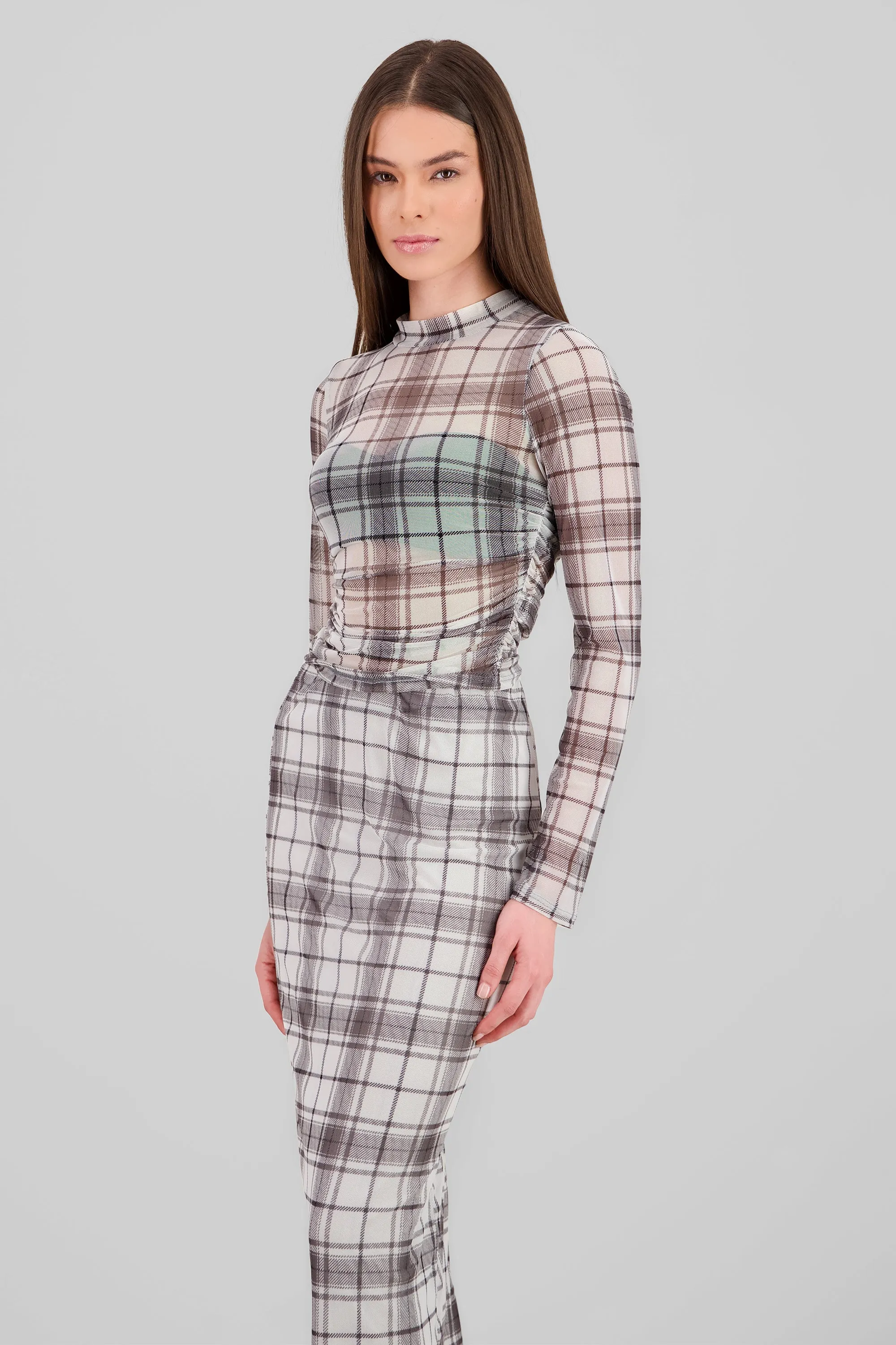 Top plisado mesh cuadros manga larga sold by Shasa product image thumbnail 3