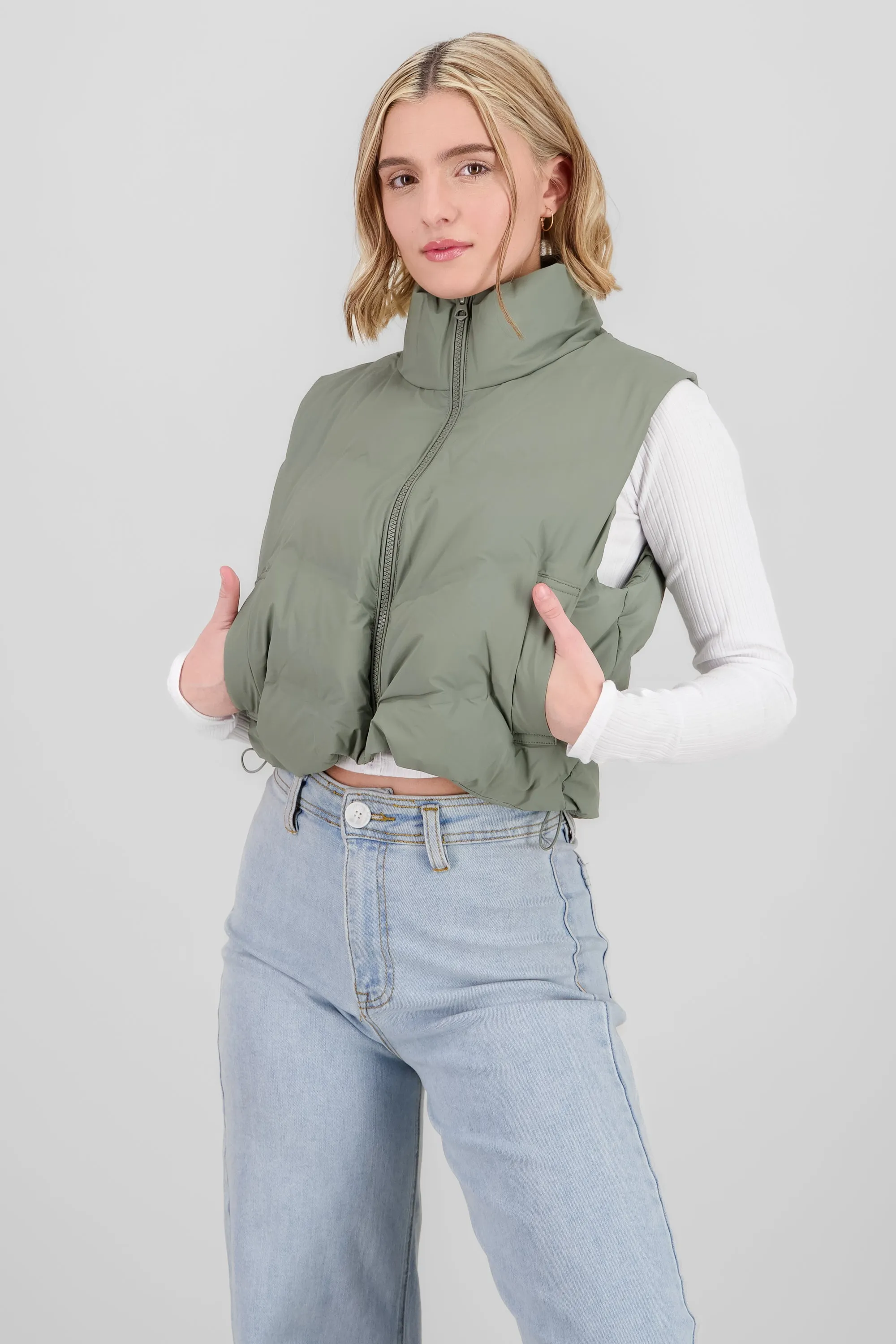 Chaleco corto capitonado liso sold by Shasa product image thumbnail 2