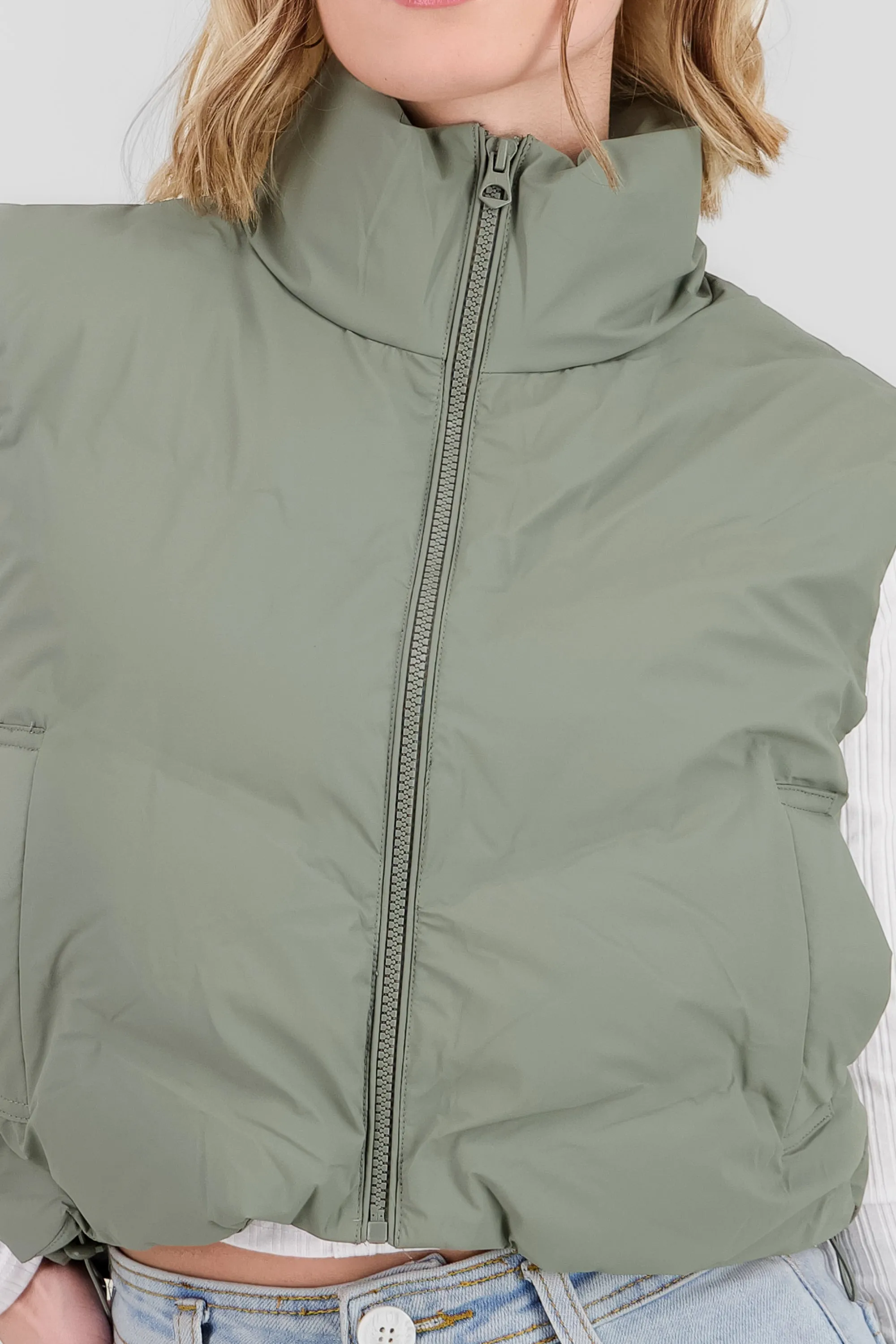 Chaleco corto capitonado liso sold by Shasa product image thumbnail 5