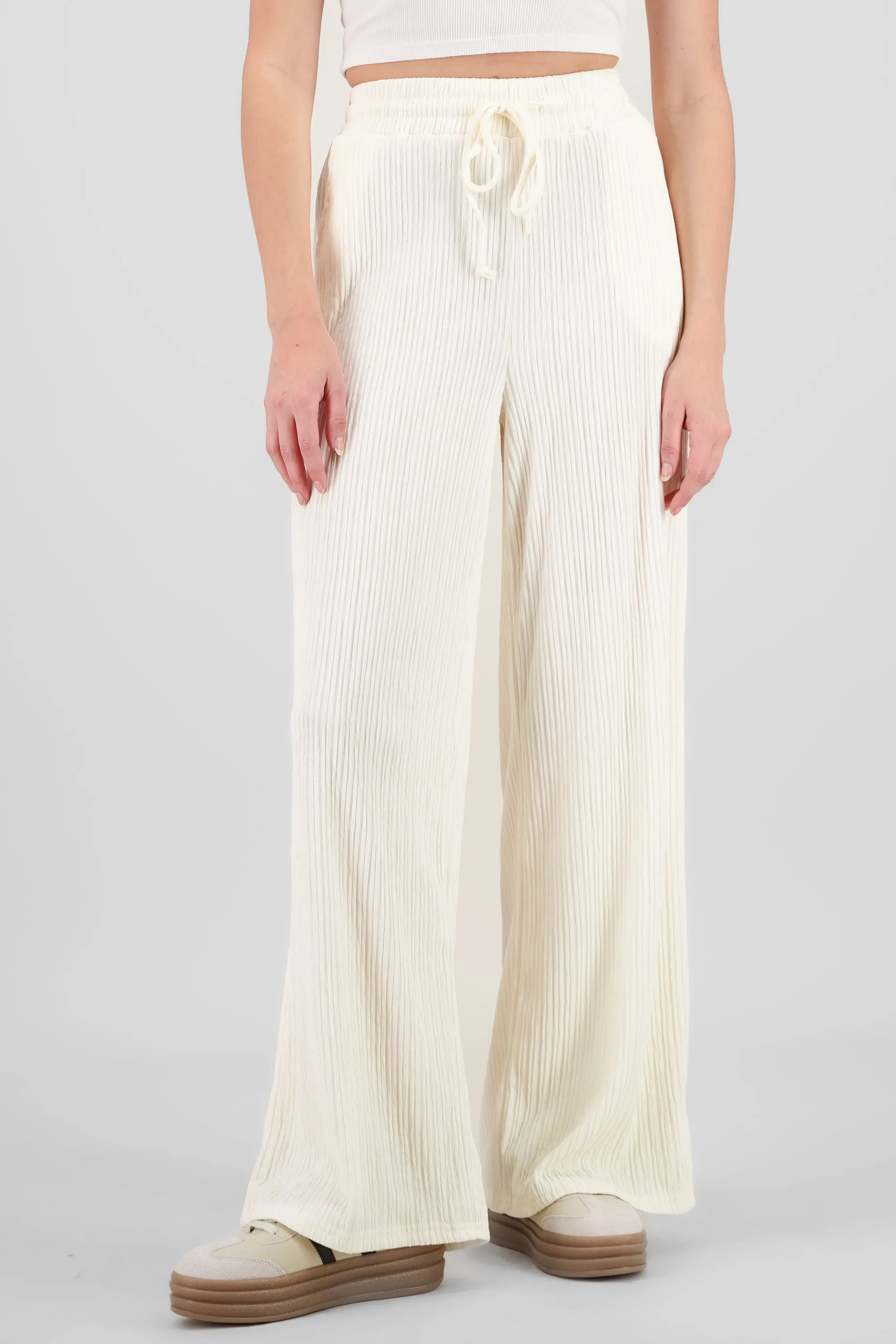 Pantalon amplio textura sold by Shasa product image thumbnail 2