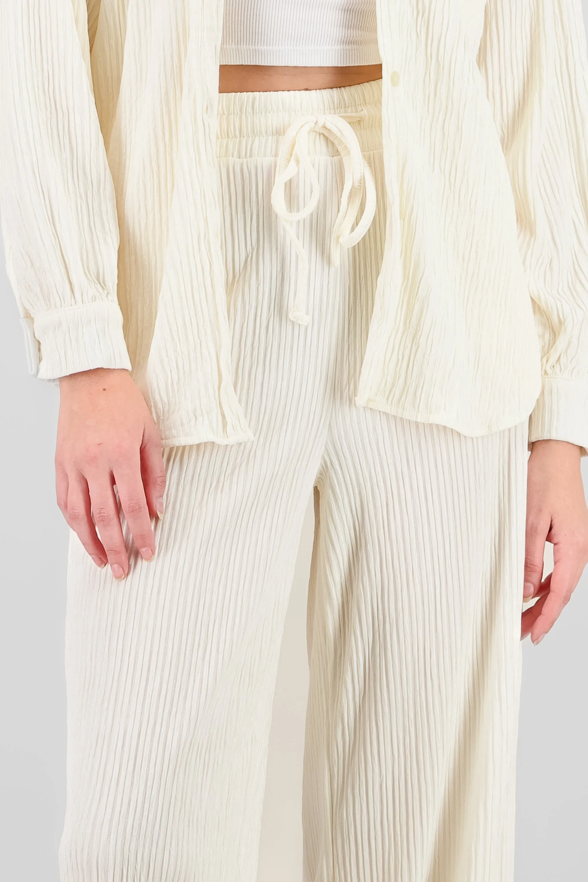 Pantalon amplio textura sold by Shasa product image thumbnail 5