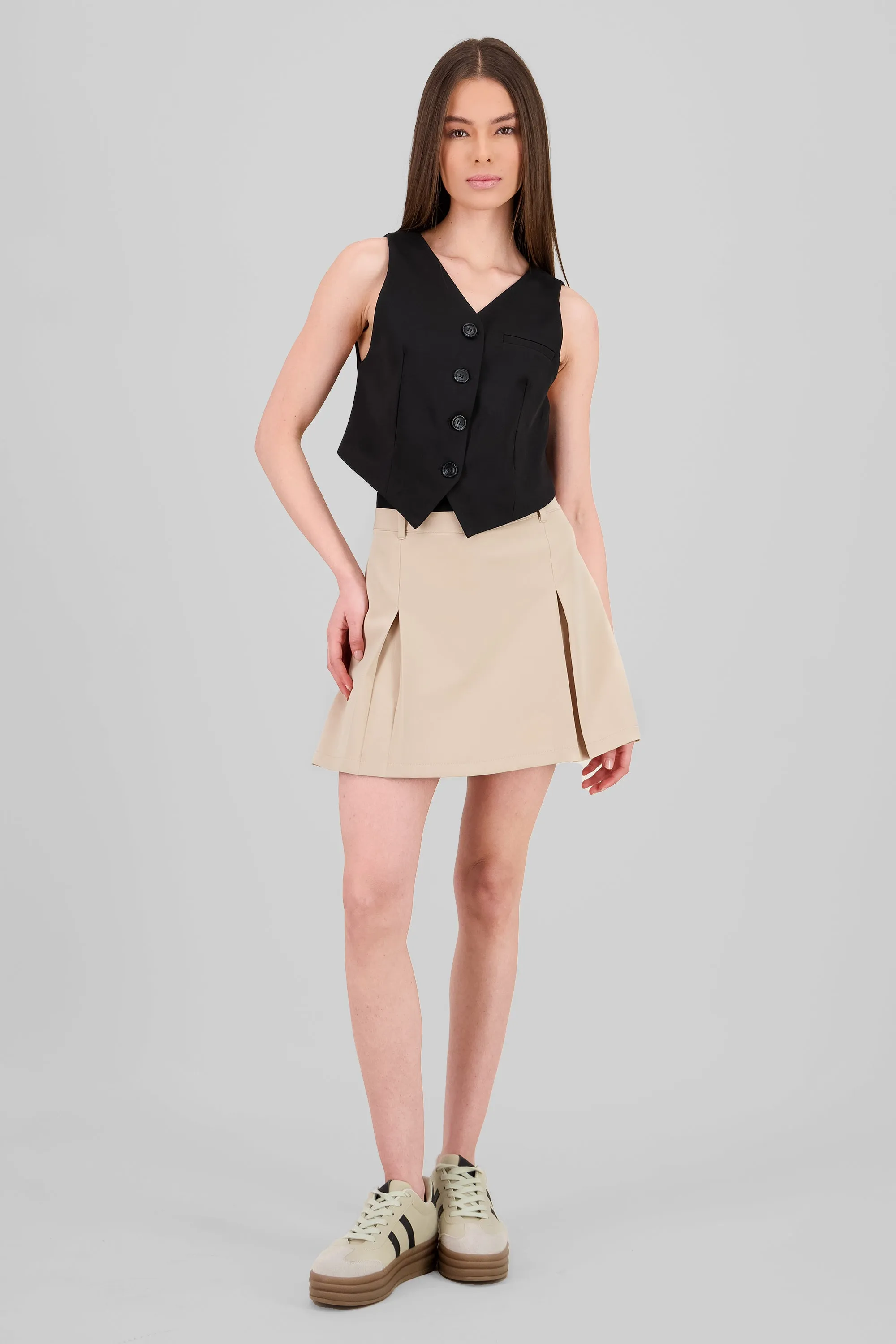 Falda mini detalle abertura sold by Shasa