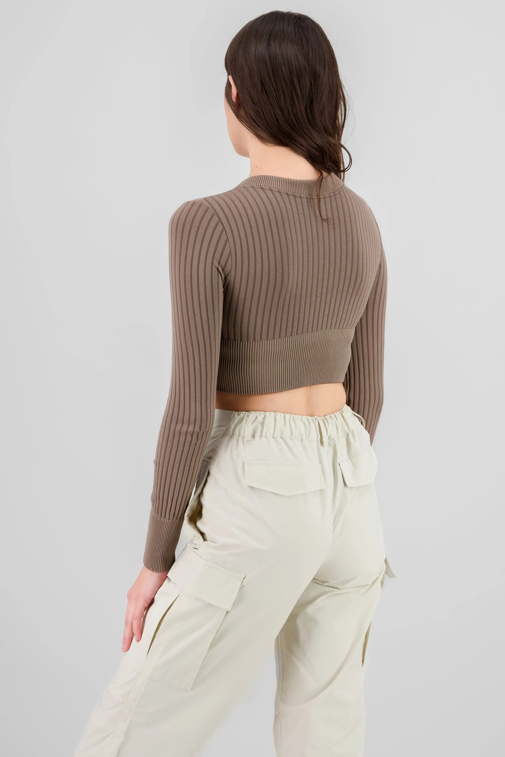 Top tejido manga larga con cierre sold by Shasa product image thumbnail 4