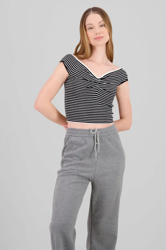 Top off shoulder detalle frunce sold by Shasa