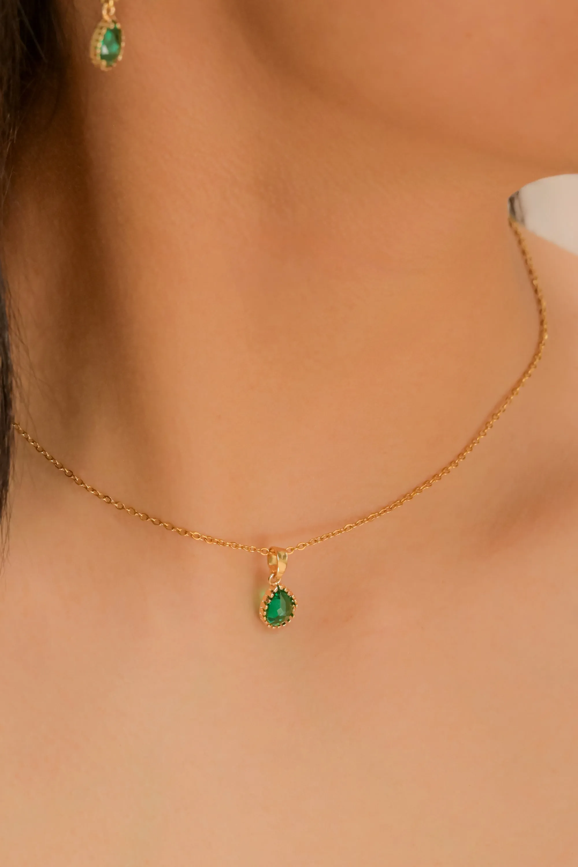 Set arracadas gota cristal collar sold by Shasa product image thumbnail 4