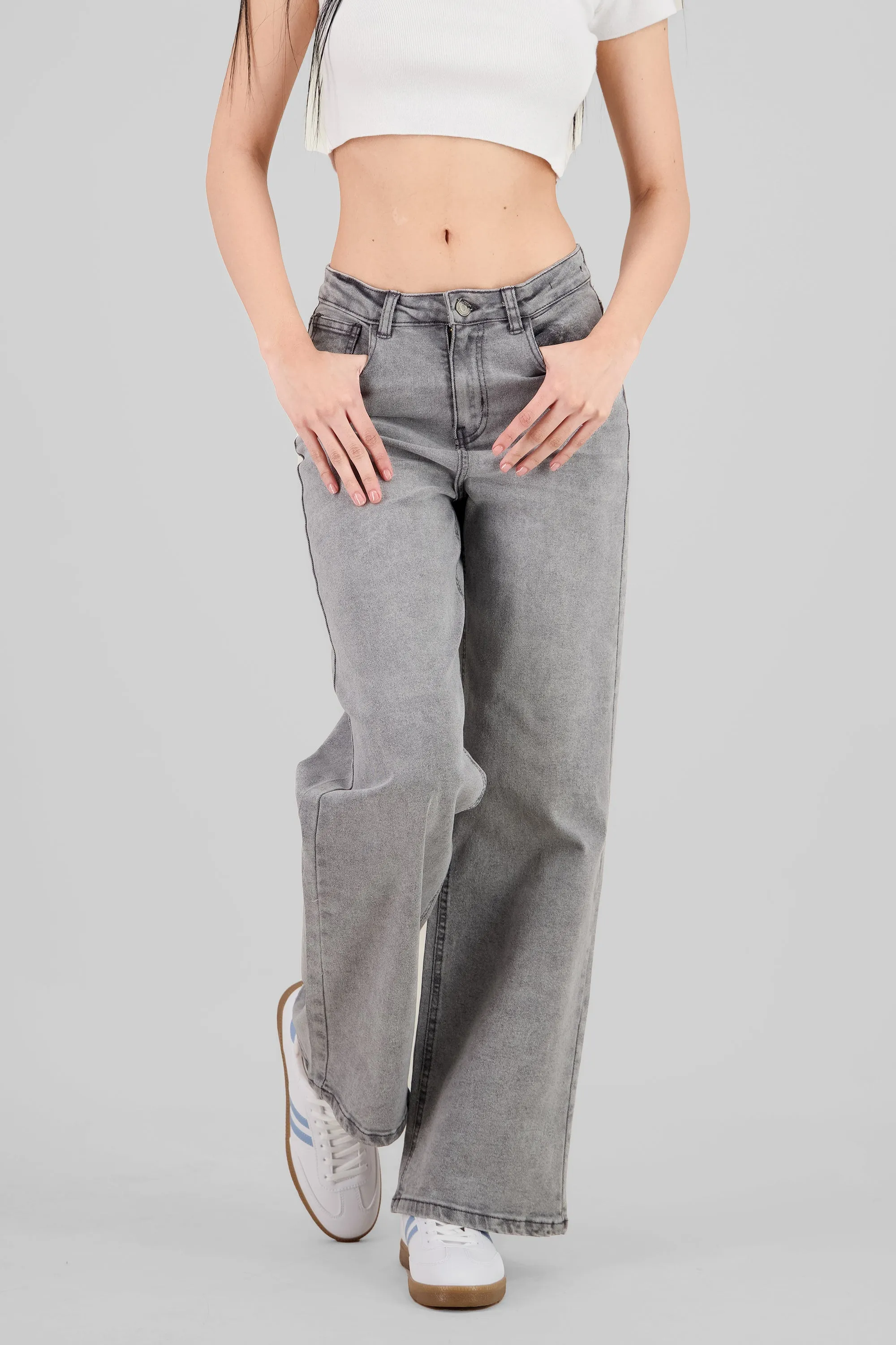 Jeans wide leg básicos sold by Shasa product image thumbnail 2