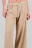 Pantalon recto detalle rayas brillos sold by Shasa