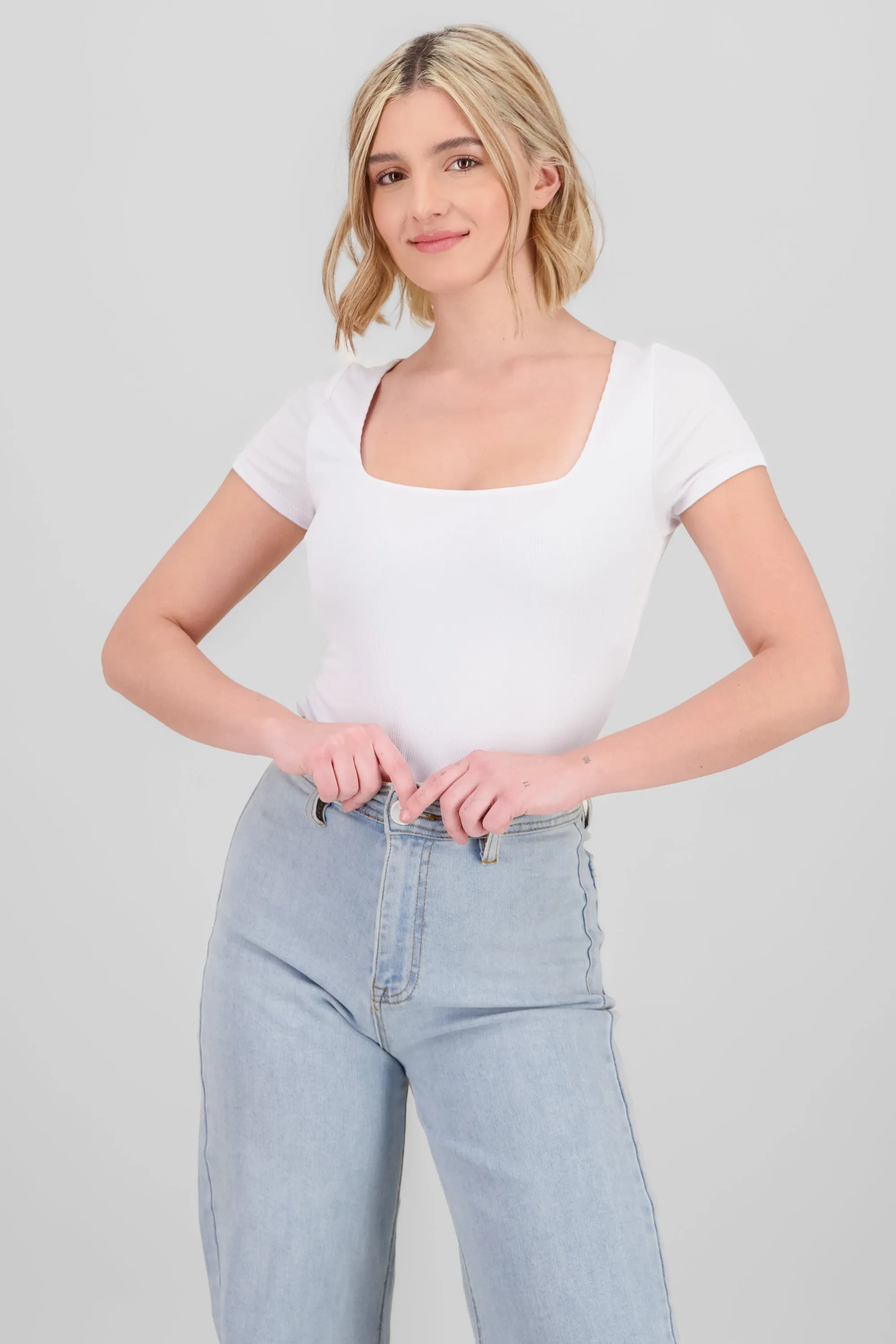 Body doble tela liso manga corta sold by Shasa product image thumbnail 2