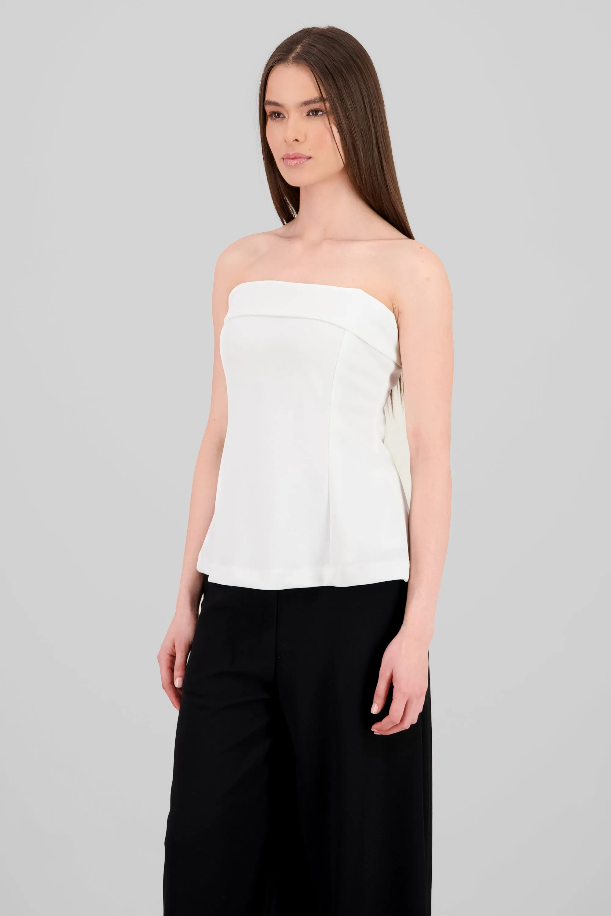 Top largo strapless dobles escote Hypsters sold by Shasa product image thumbnail 3