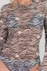 Blusa mesh gato alicia en el pais de las maravilla sold by Shasa