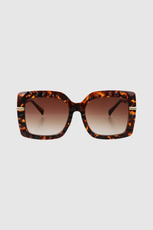 Lentes oversize marco sold by Shasa