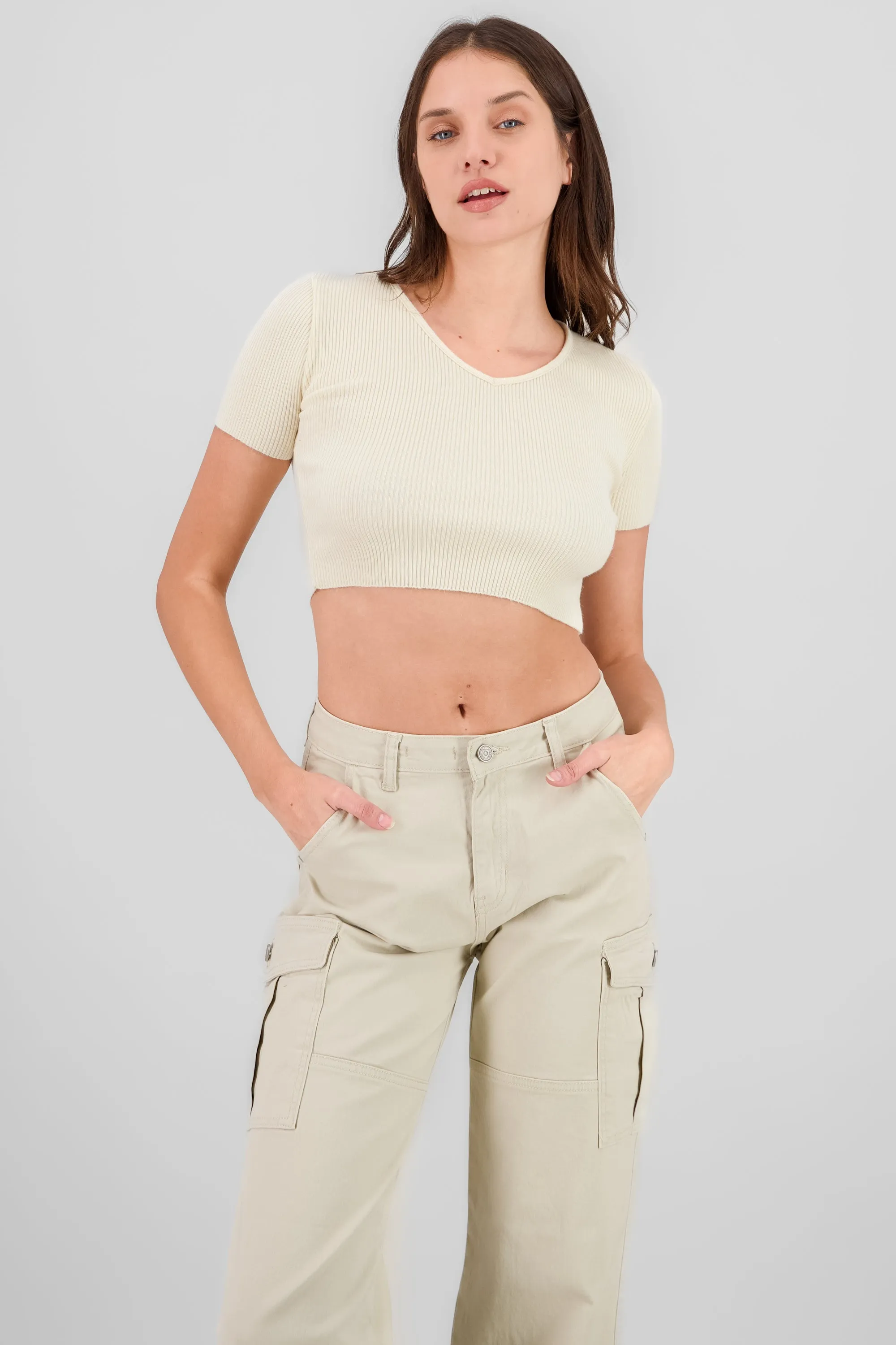 Top tejido manga corta cuello V sold by Shasa product image thumbnail 2